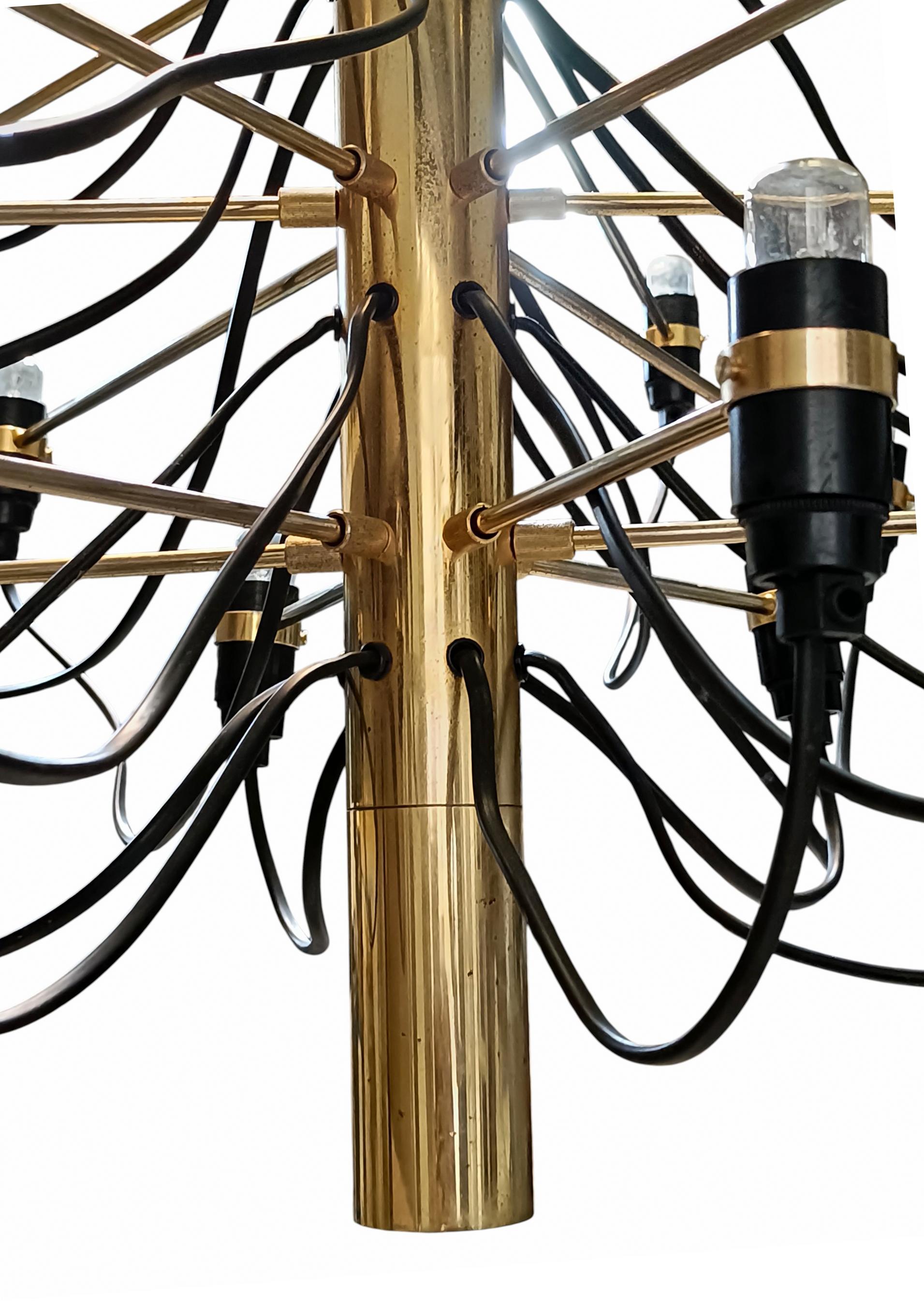 Gino Sarfatti para Arteluce Lámpara de araña '2097/30', Italia Años 60 Moderno de mediados de siglo en venta