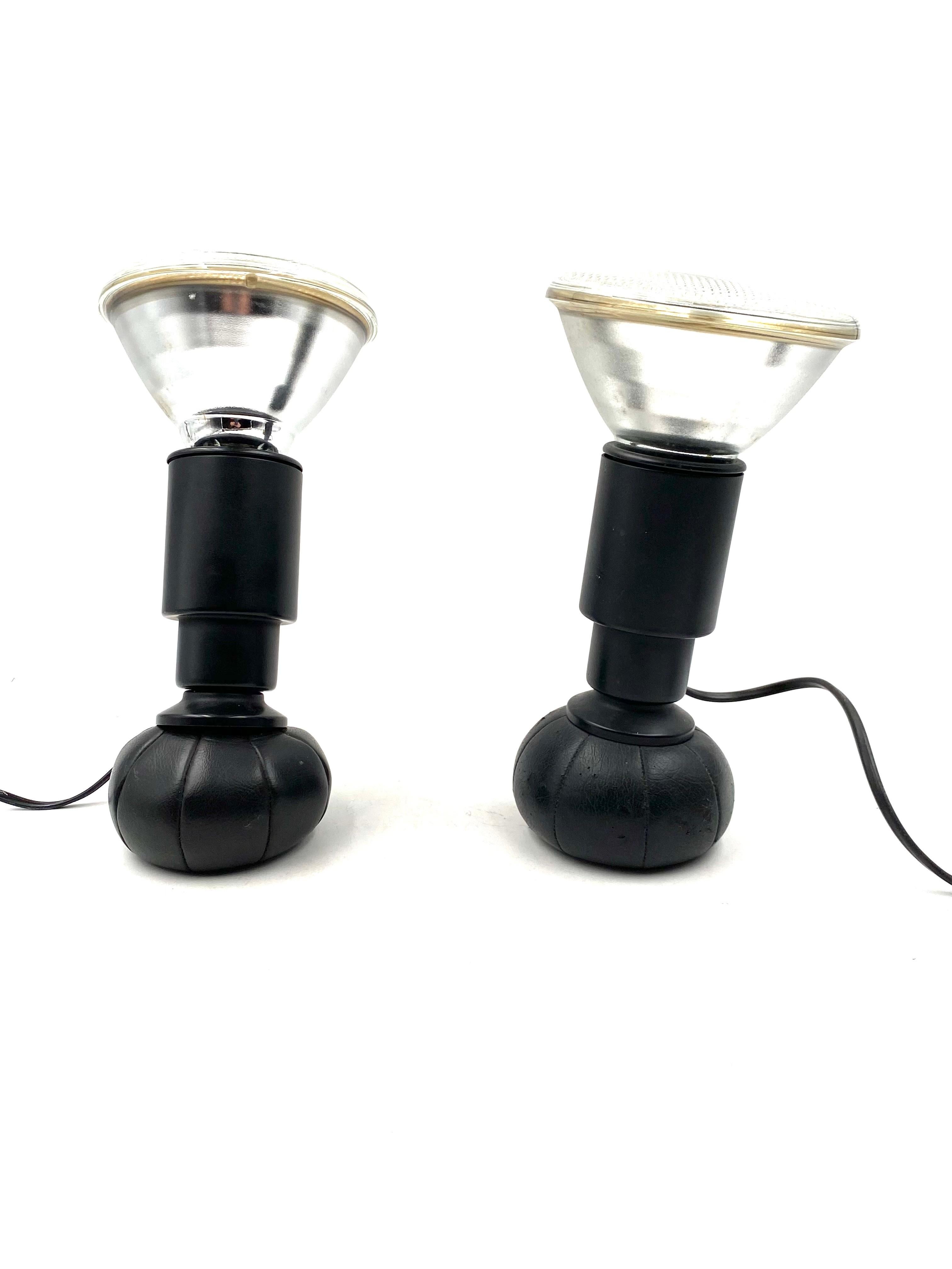 Mid-20th Century Gino Sarfatti, Set of 2 Table Lamps mod. 600/C, Arteluce Italy, 1966 For Sale