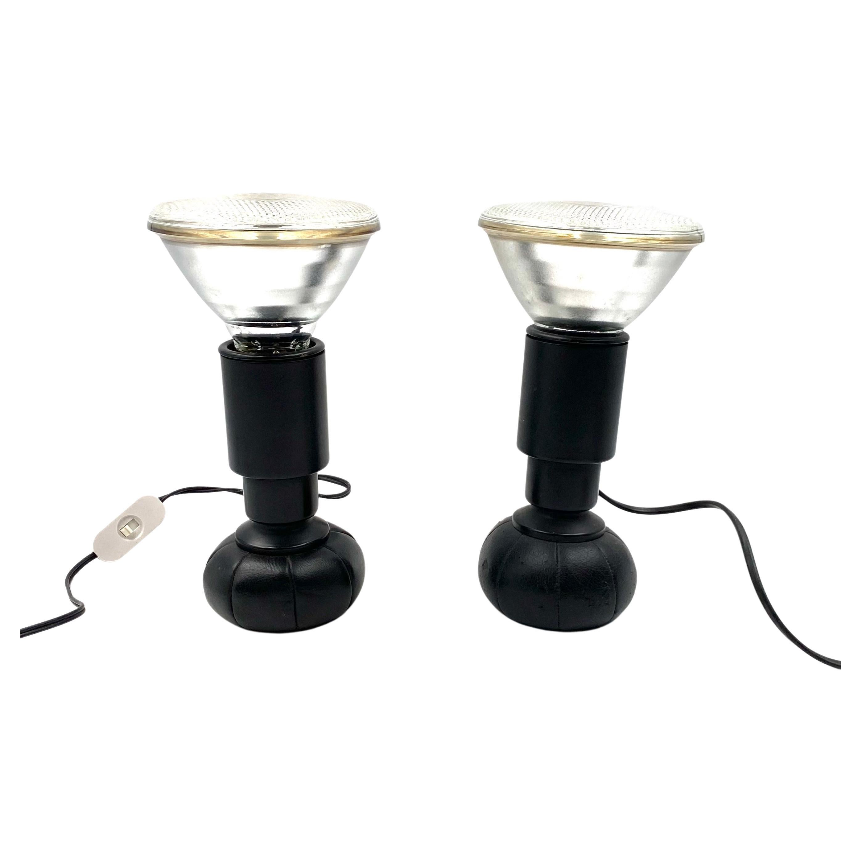 Gino Sarfatti, Set of 2 Table Lamps mod. 600/C, Arteluce Italy, 1966 For Sale