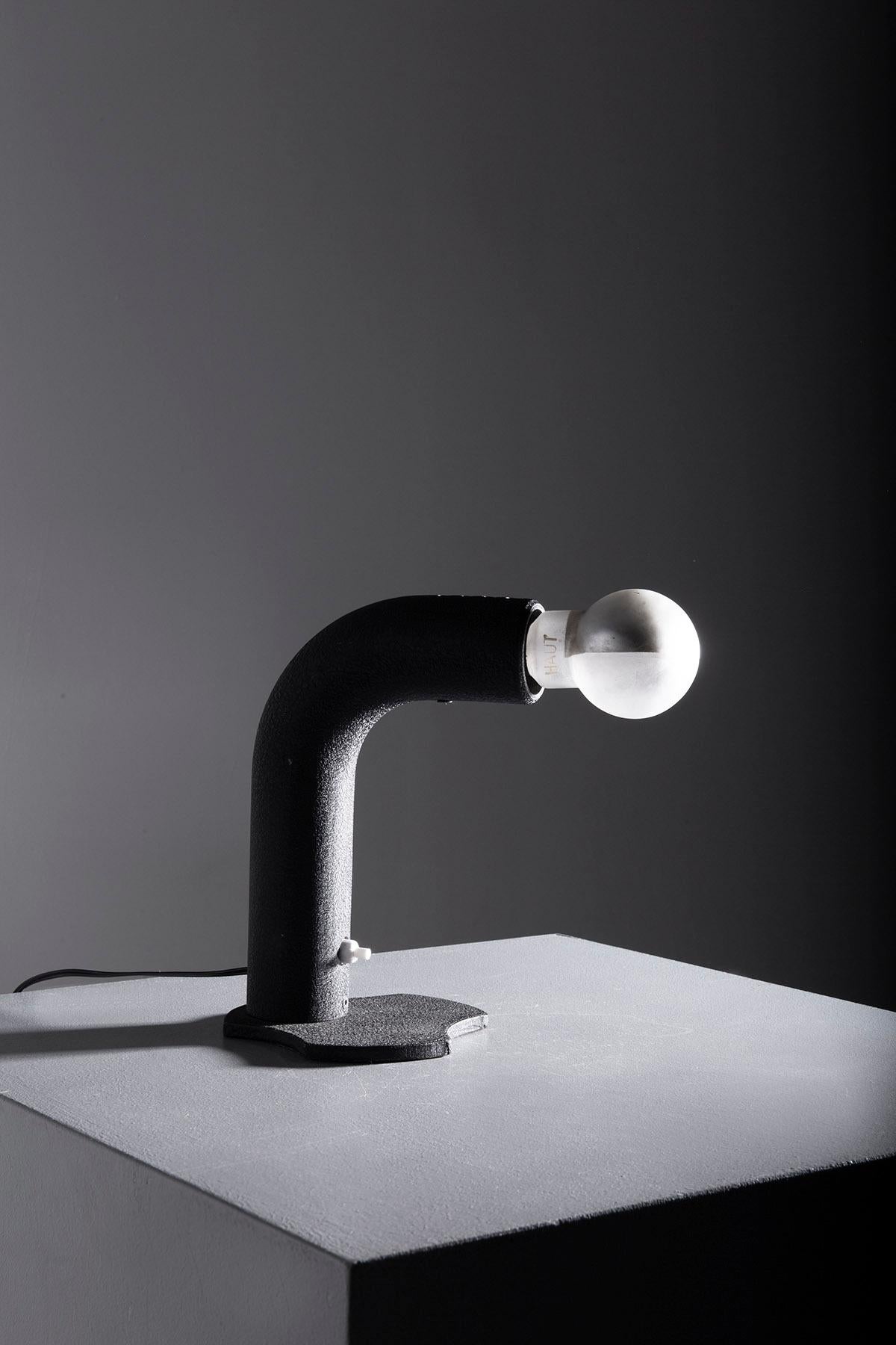 Italian Gino Sarfatti Table Lamp mod. 523 for Arteluce, 1964 For Sale