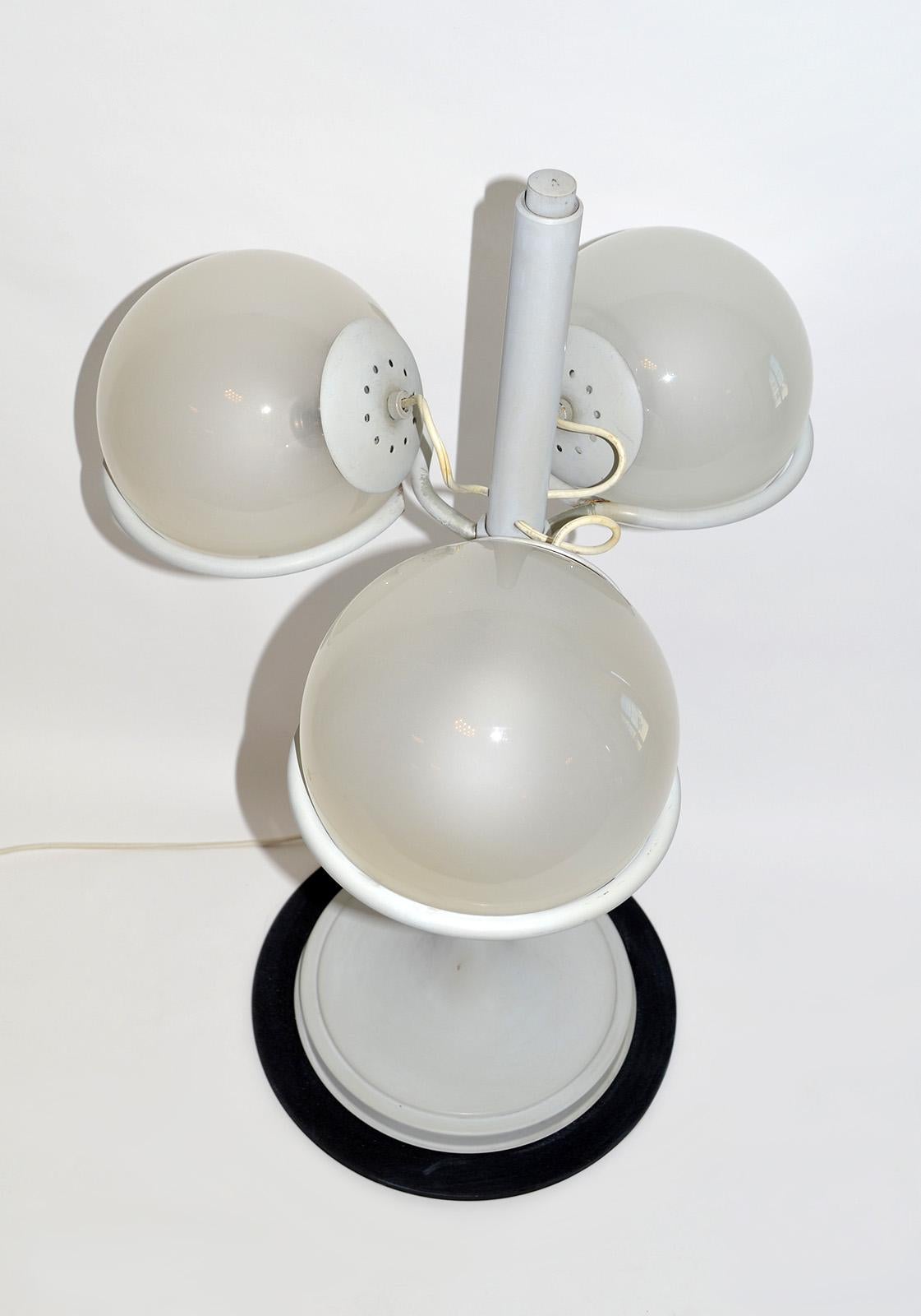 Gino Sarfatti Lámpara de mesa Modelo 543 Arteluce 1965, Italia Italiano en venta