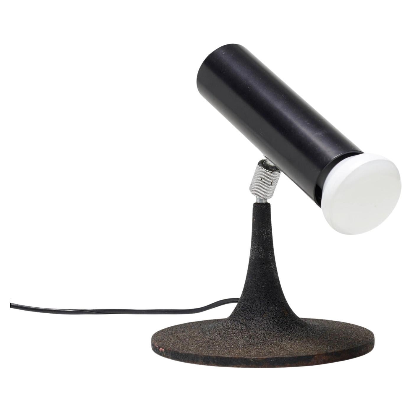 Gino Sarfatti Table Lamp, Model no. 568/N