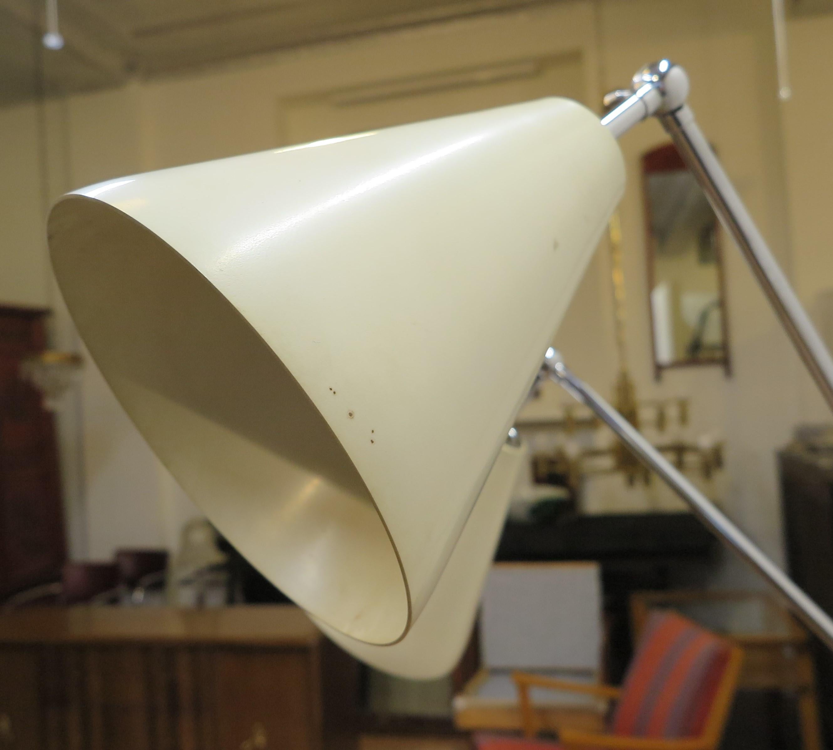 Gino Sarfatti Triennale Floor Lamp For Sale 3