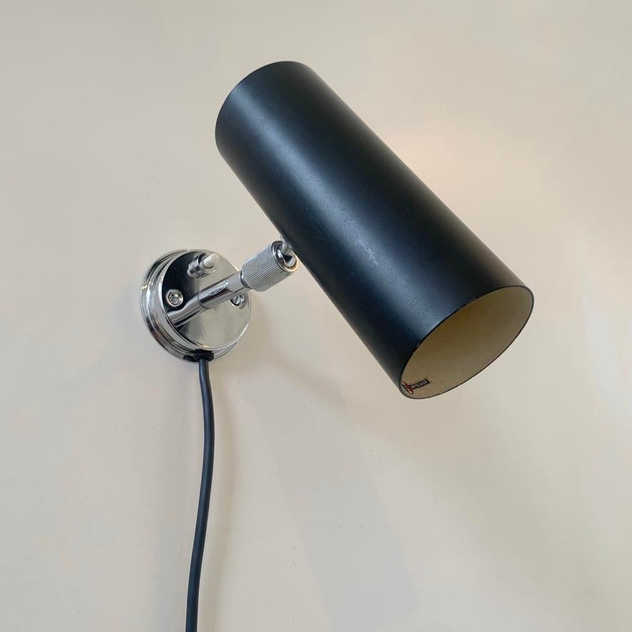 Lacquered Gino Sarfatti Vintage Model 31 B Black Sconce,  Arteluce, Italy For Sale