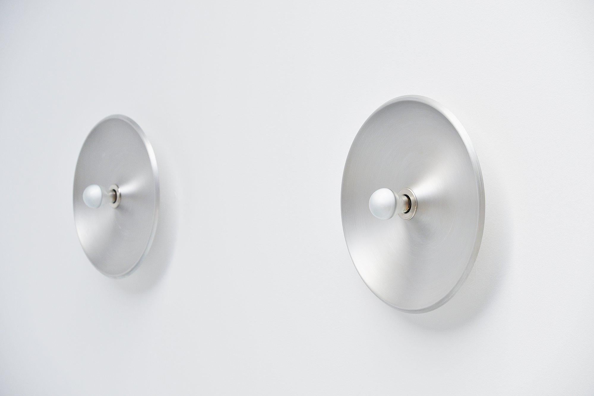 Gino Sarfatti Wall Lamps Model 262 Arteluce, Italy, 1971 In Good Condition For Sale In Roosendaal, Noord Brabant