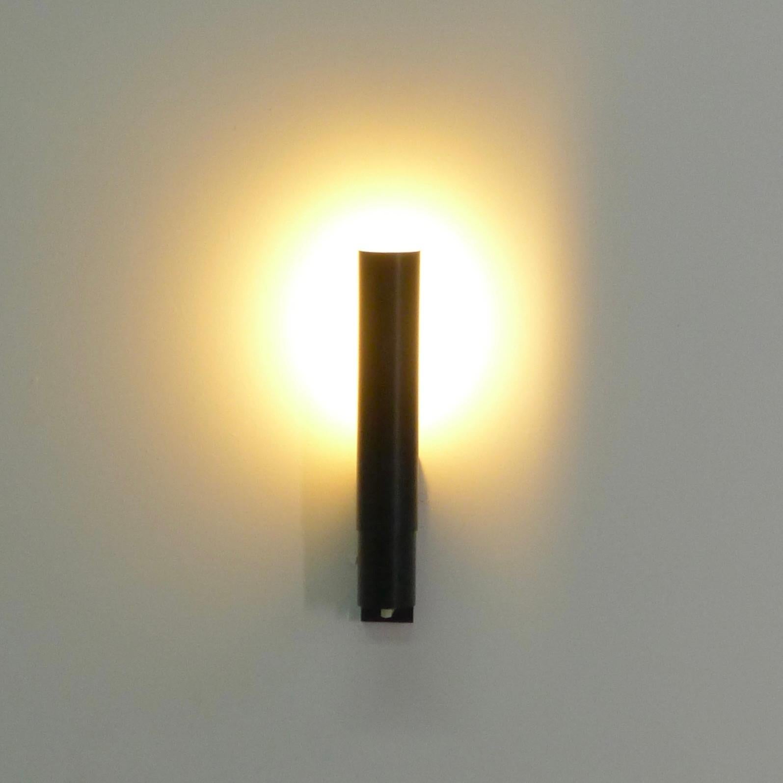 Gino Sarfatti, Wall Light, model 211, designed 1955, made by Arteluce 1950s For Sale 1