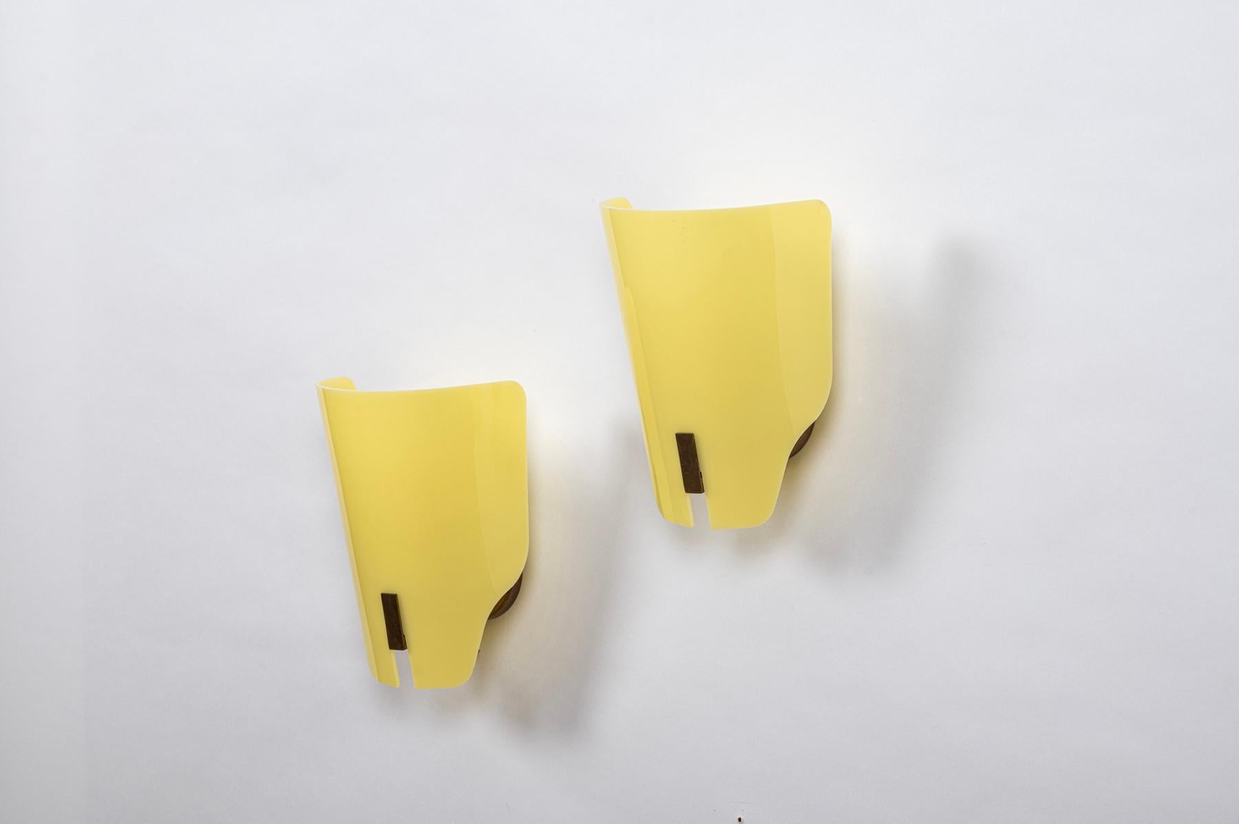 Mid-20th Century Gino Sarfatti wall lights For Sale