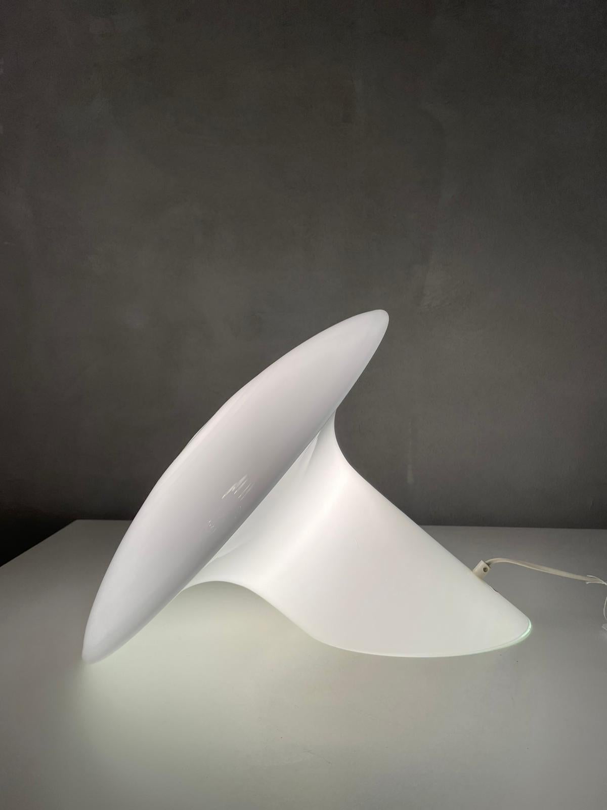 Mid-Century Modern Gino Vistosi Candia Murano Opaline White Glass Table Lamp Italy, 1970s
