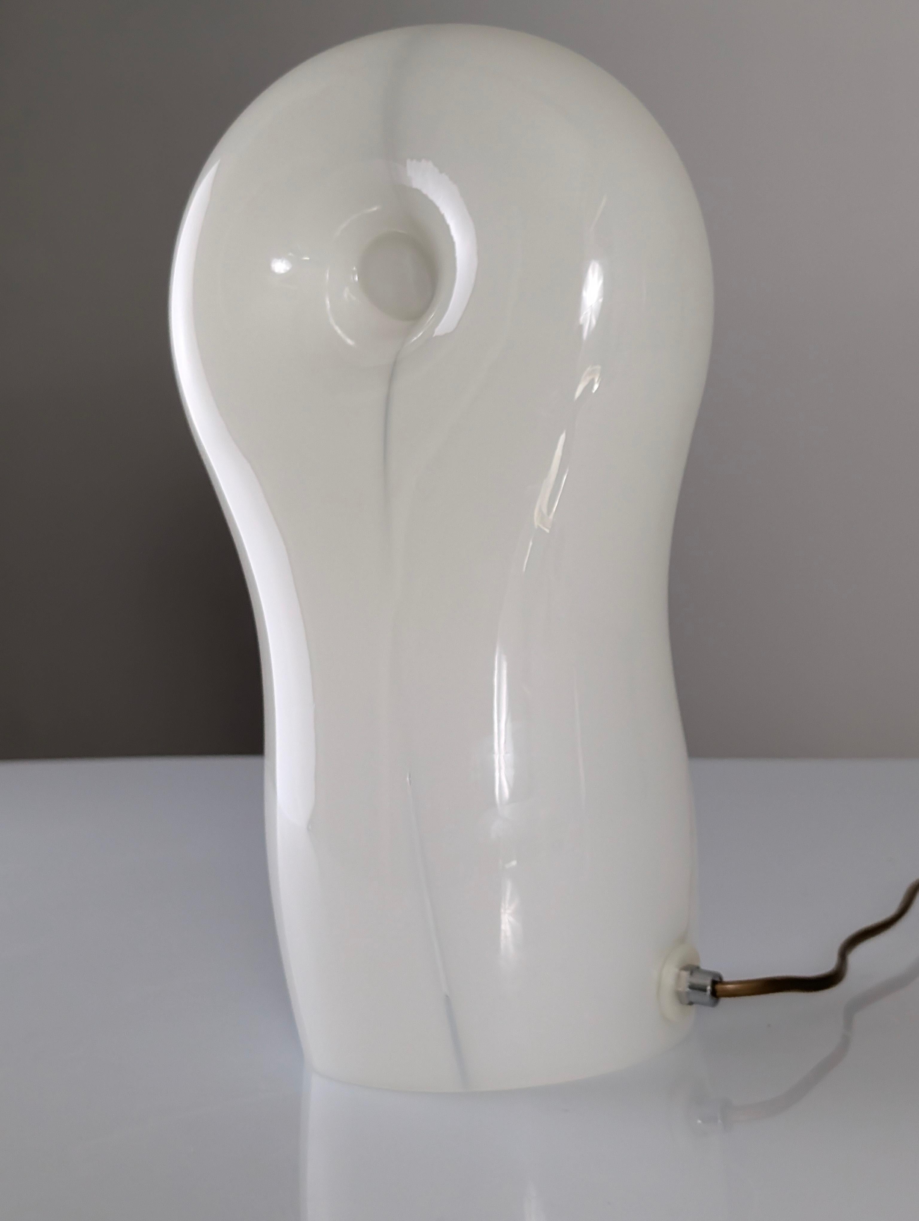 Gino Vistosi Lámpara de sobremesa escultórica de cristal de Murano orgánico Años 70 en venta 3