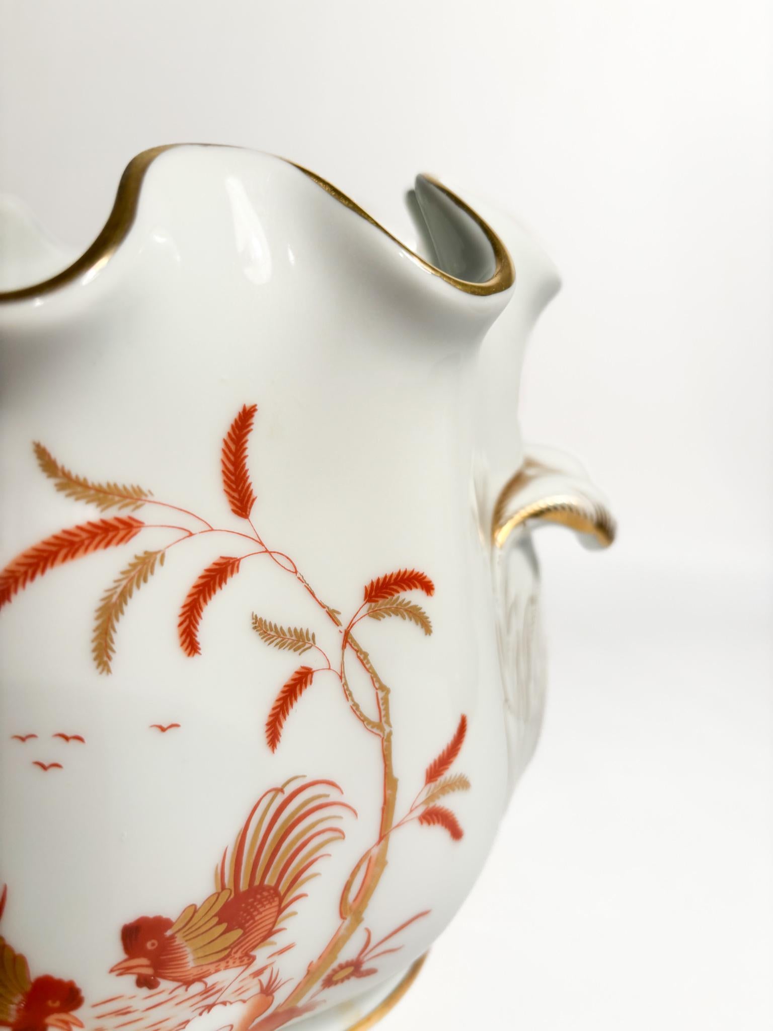 Mid-20th Century Ginori Doccia Porcelain Refresher Vase Galli Rossi Series 1950s For Sale