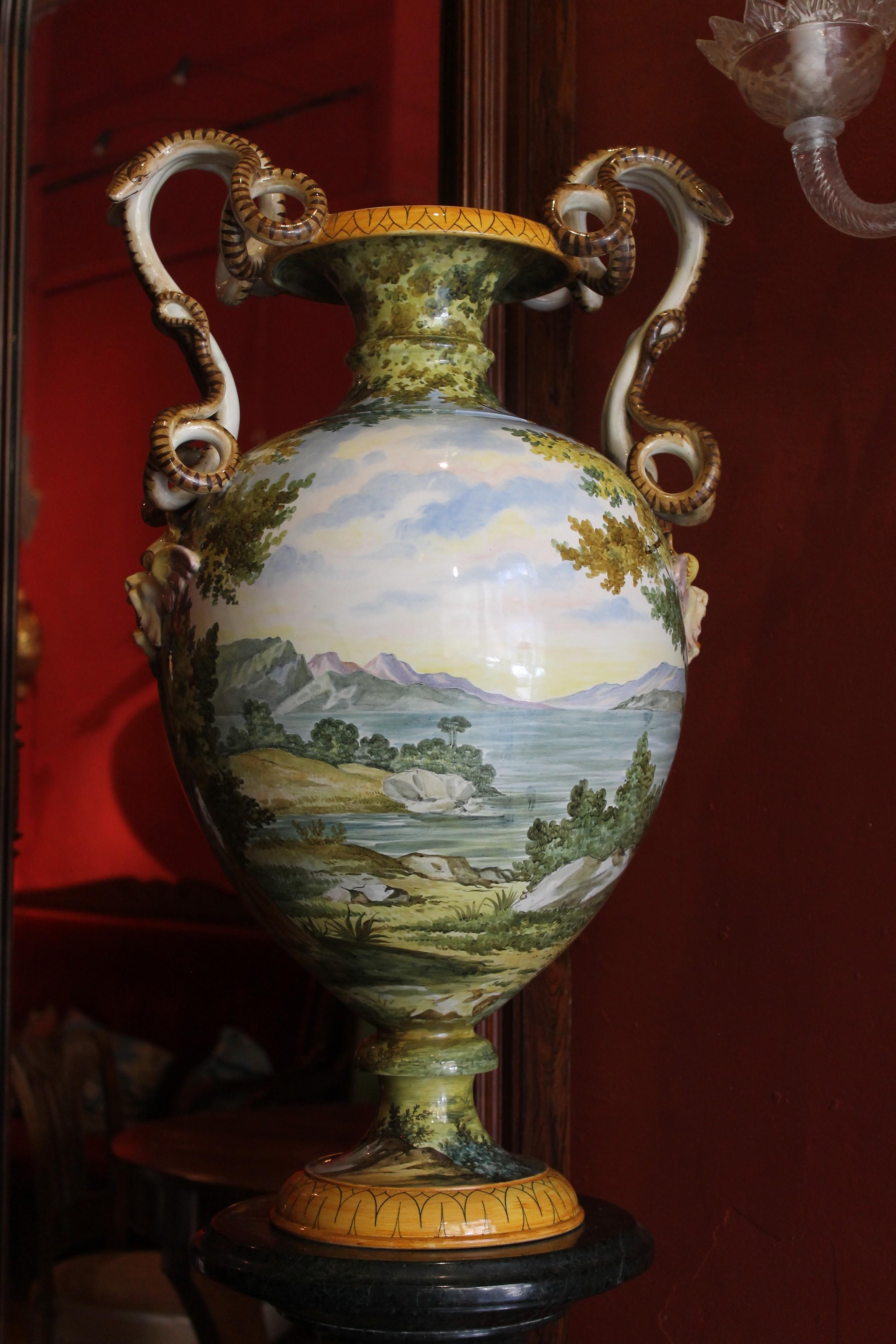 Ginori, Italian Hand Painted Faience Vase, Snakes Handles Renaissance Revival In Good Condition In Firenze, IT