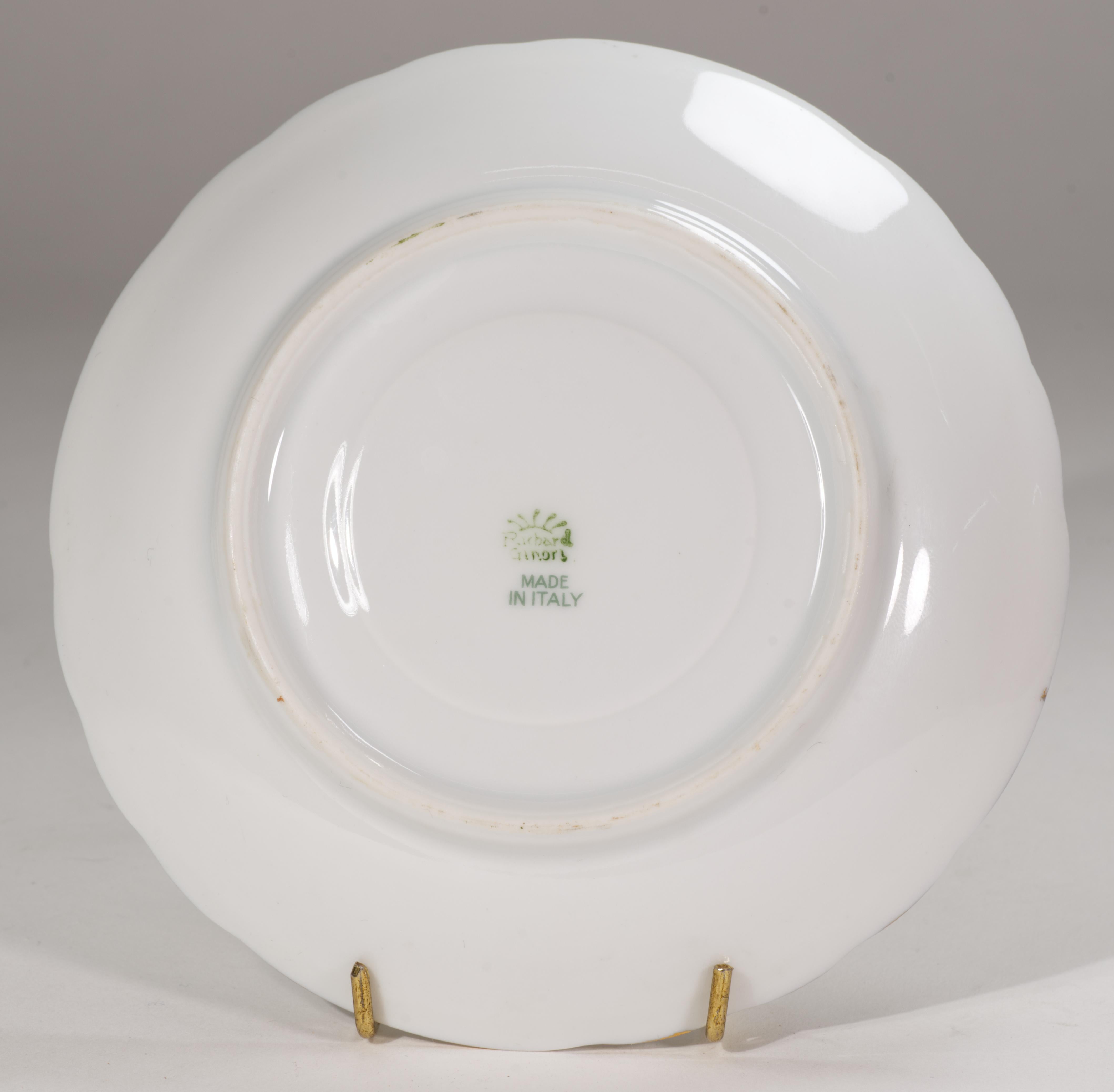 Ensemble de tasses et soucoupes en porcelaine de Ginori, motif Maiolica, Italie, années 1950-1960 Bon état - En vente à Clifton Springs, NY