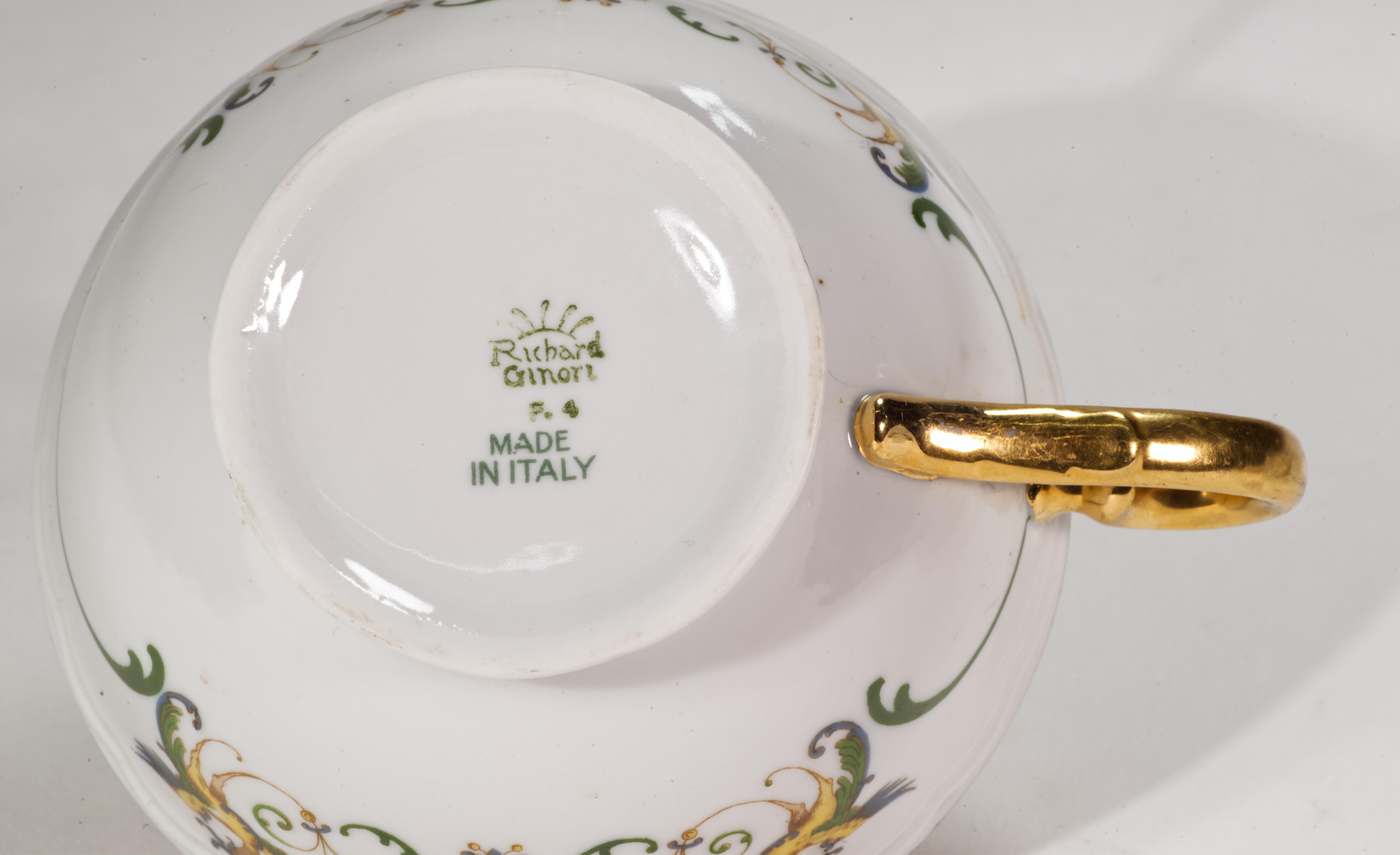 Ensemble de tasses et soucoupes en porcelaine de Ginori, motif Maiolica, Italie, années 1950-1960 en vente 1