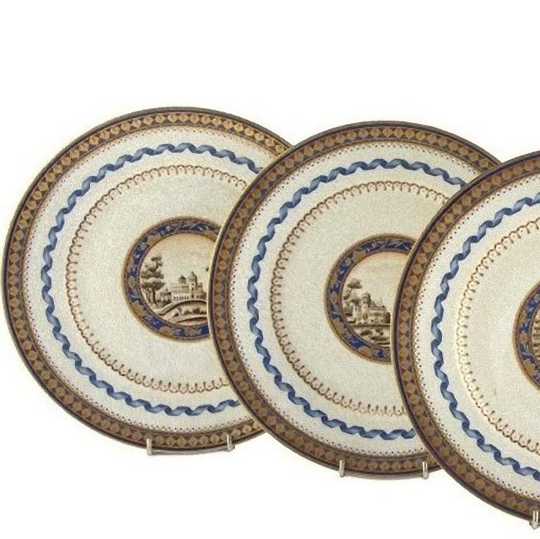 These Ginori Porcelain Dishes are an original set of plates realized by Richard Ginori in the mid-20th century.

Handmade in Italy.

The set includes six plates all in porcelain and in very good conditions.

Beautiful set in very good