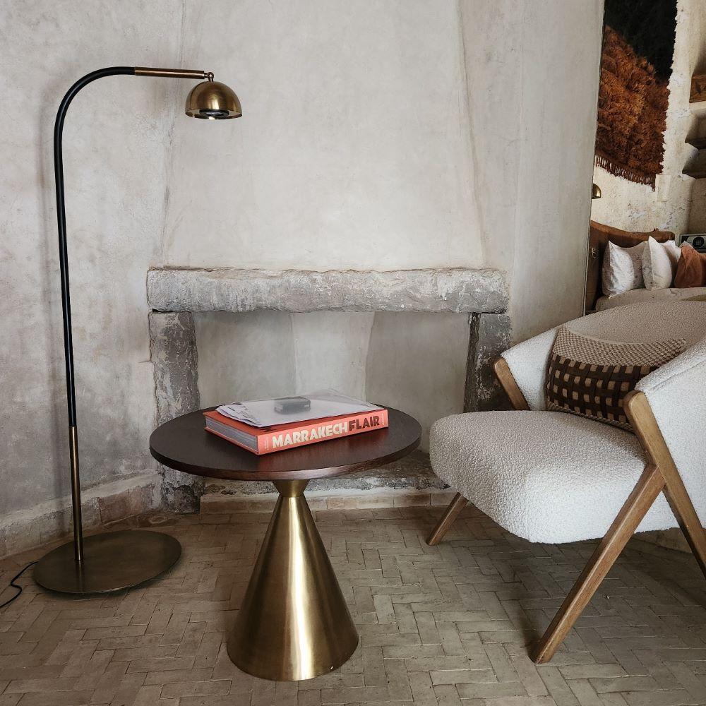 Gio 1 Table d'appoint - Ø 40 cm x H 38 cm - Laiton patiné or vieilli Neuf - En vente à Marrakech, MA