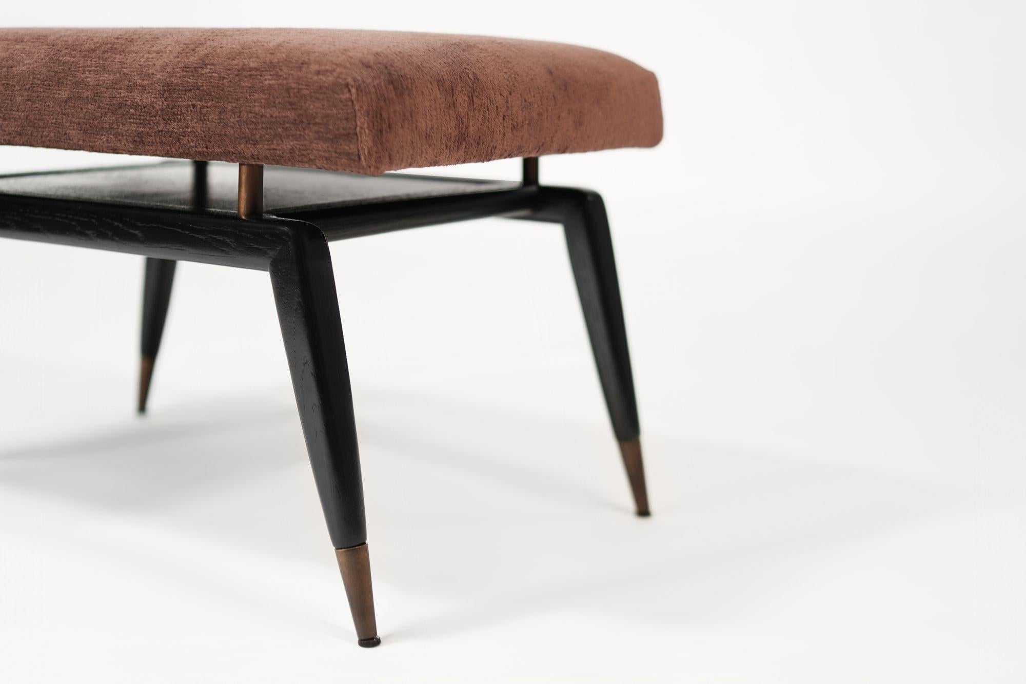 Banc GIO Series 32 en chêne noirci de Stamford Modern en vente 1