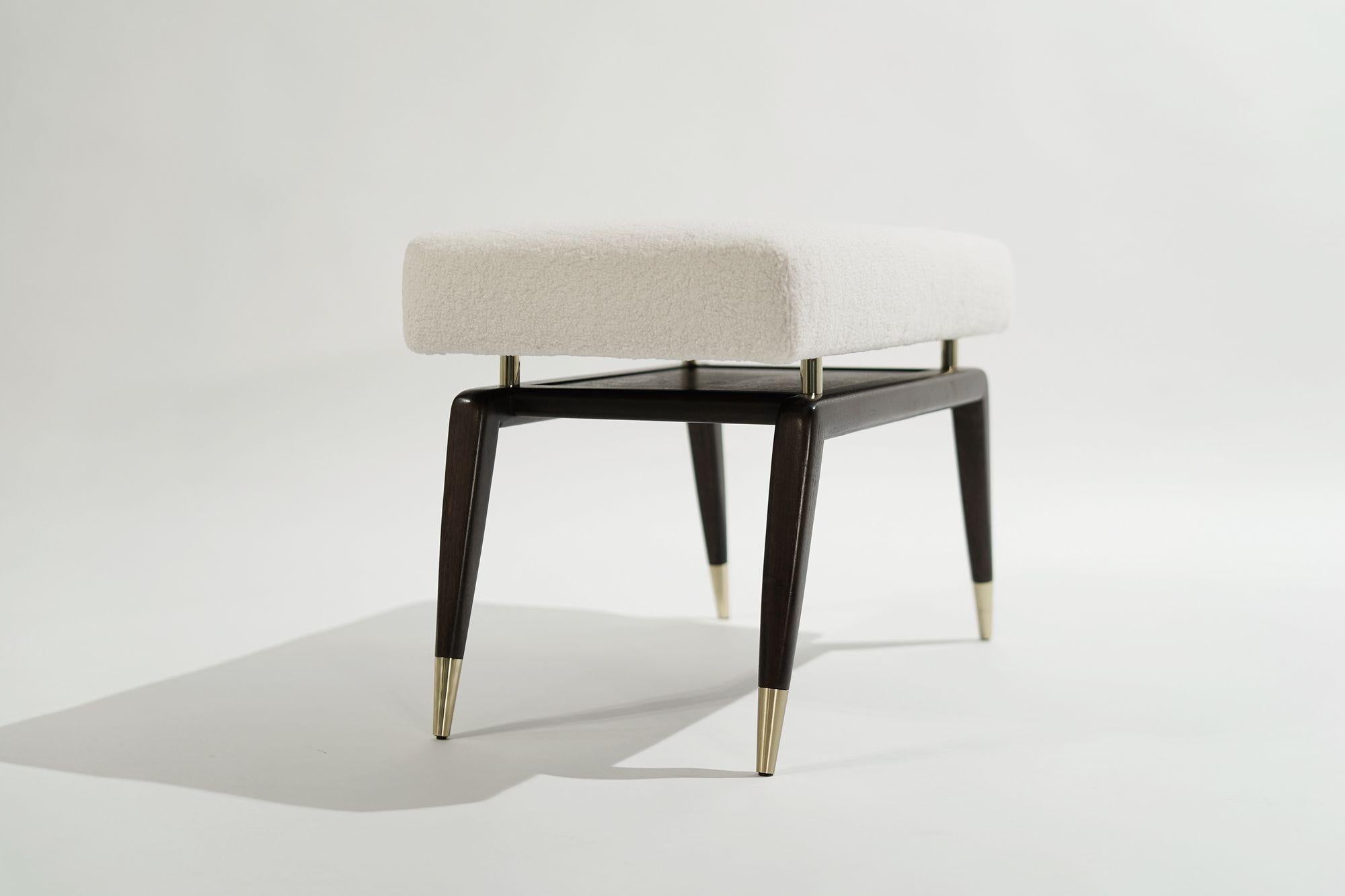XXI secolo e contemporaneo GIO Bench Serie 32 in Noce speciale di Stamford Modern in vendita