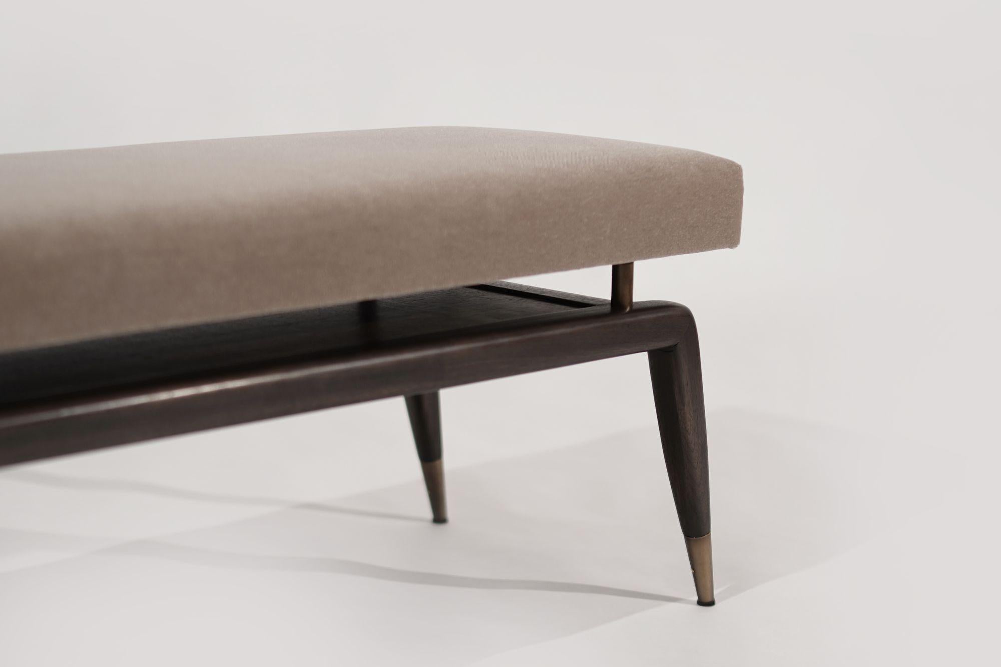 Banco GIO Serie 48 en Espresso by Stamford Modern Latón en venta
