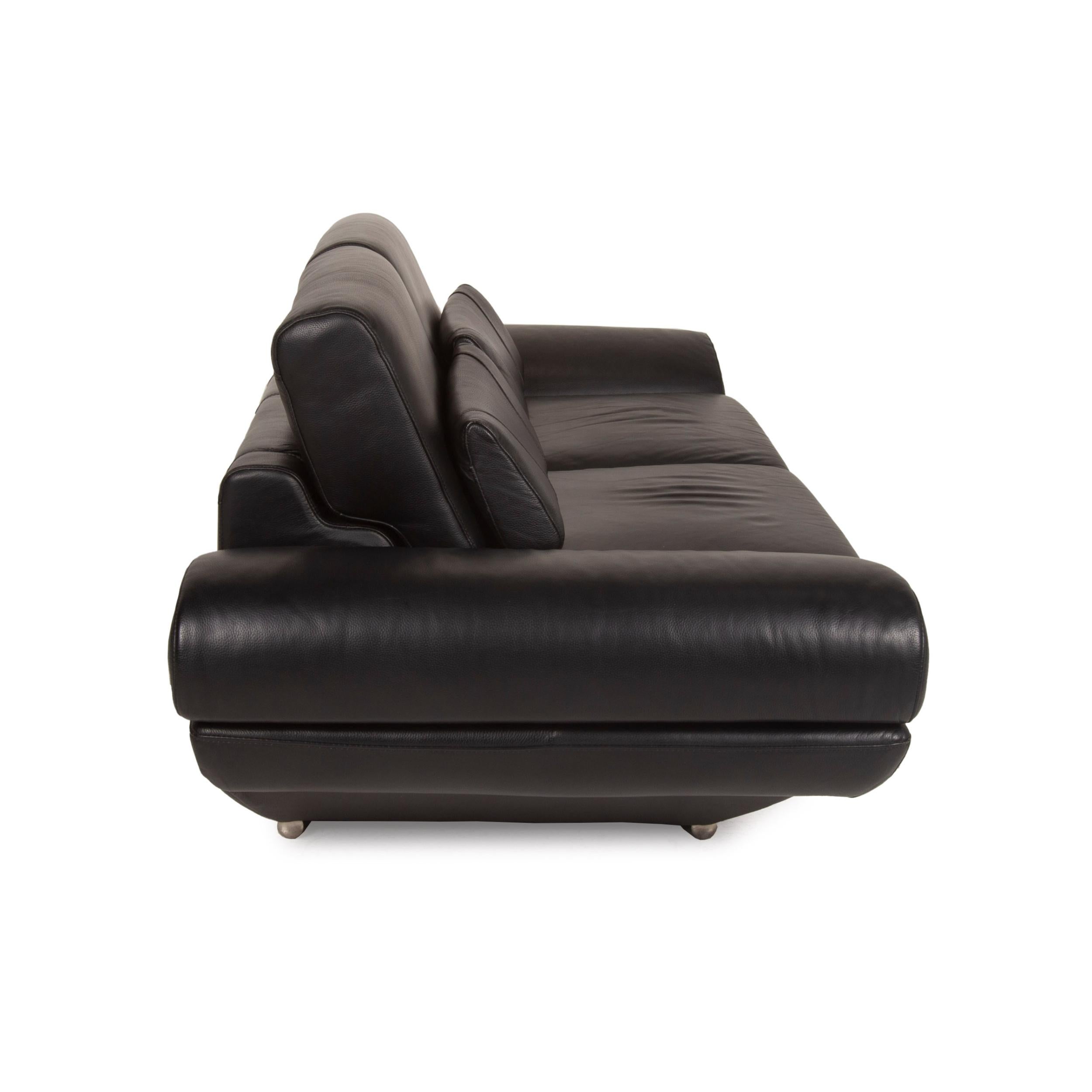 Gio Mano Leather Sofa Black Two-Seater Function 1