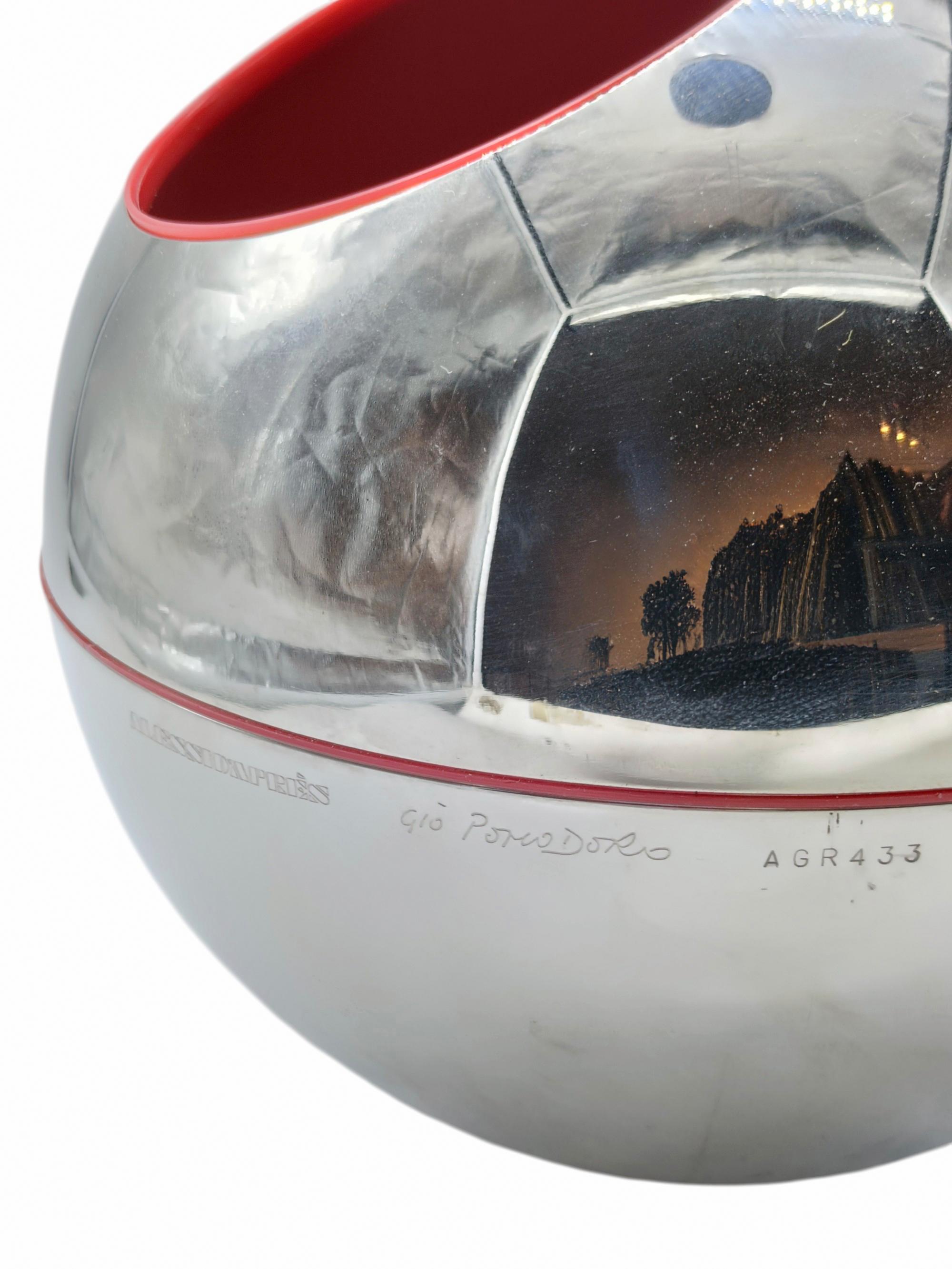 Gio Pomdoro pour Alessi Vaso Scultura 'Guscio', Italie, années 1970 en vente 1
