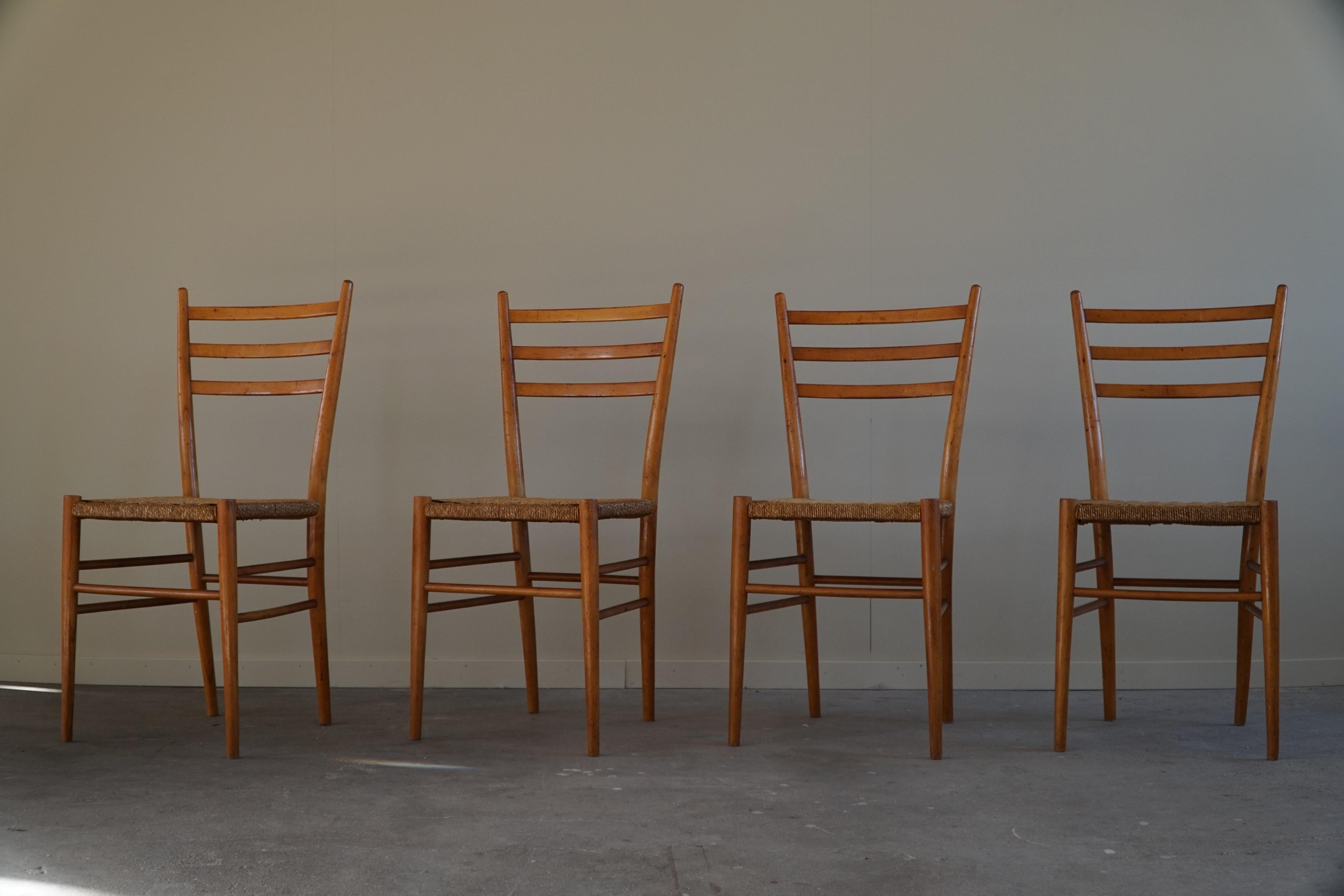 20th Century Gio Ponit, 4 x Italian Modern Dining Chairs in Solid Beech and Wicker, 1960s