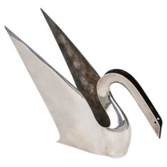GIO PONTI (1891 - 1979): Swan in sterling silver