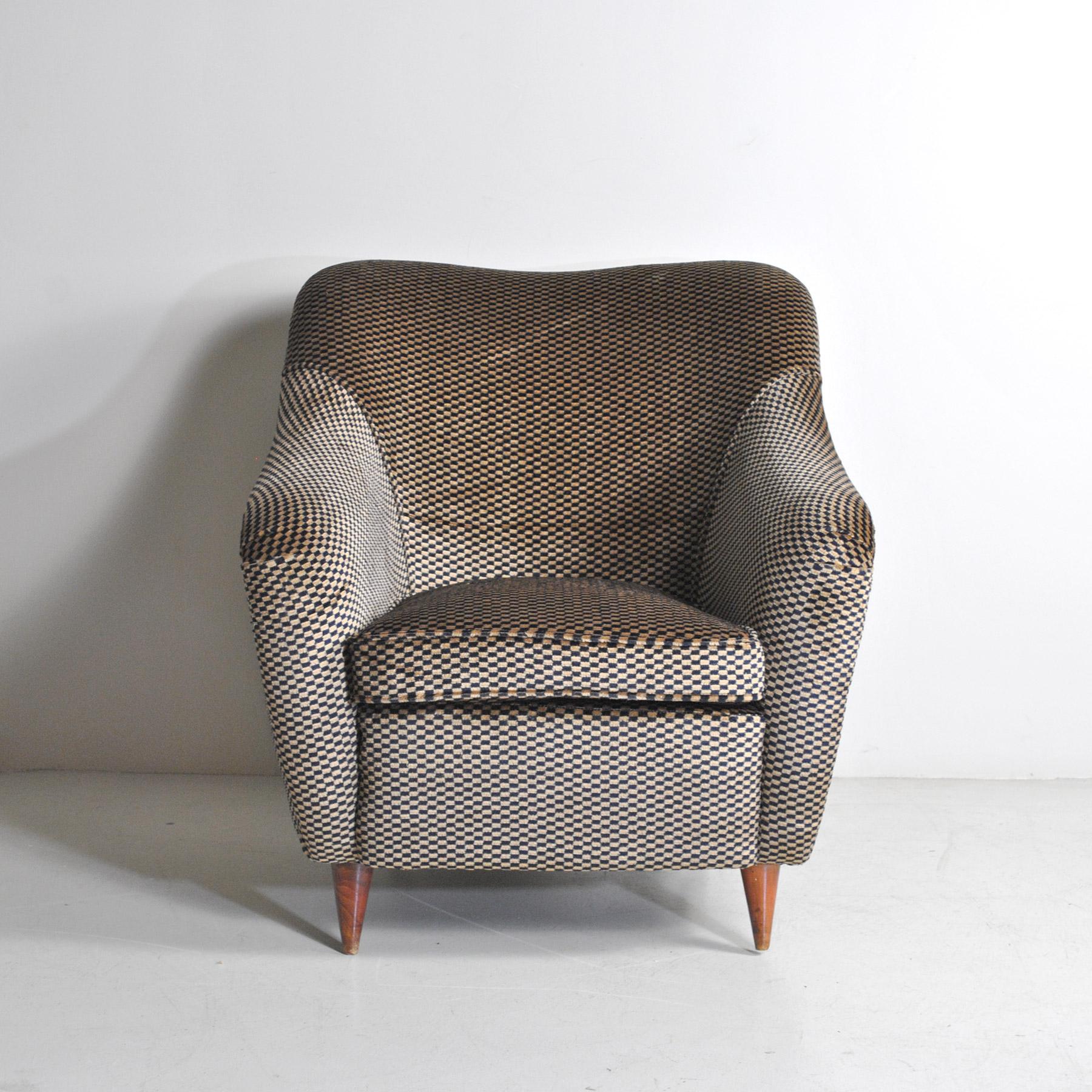 Armchair produced by designer Gio Ponti 1940 for Casa Giardino.