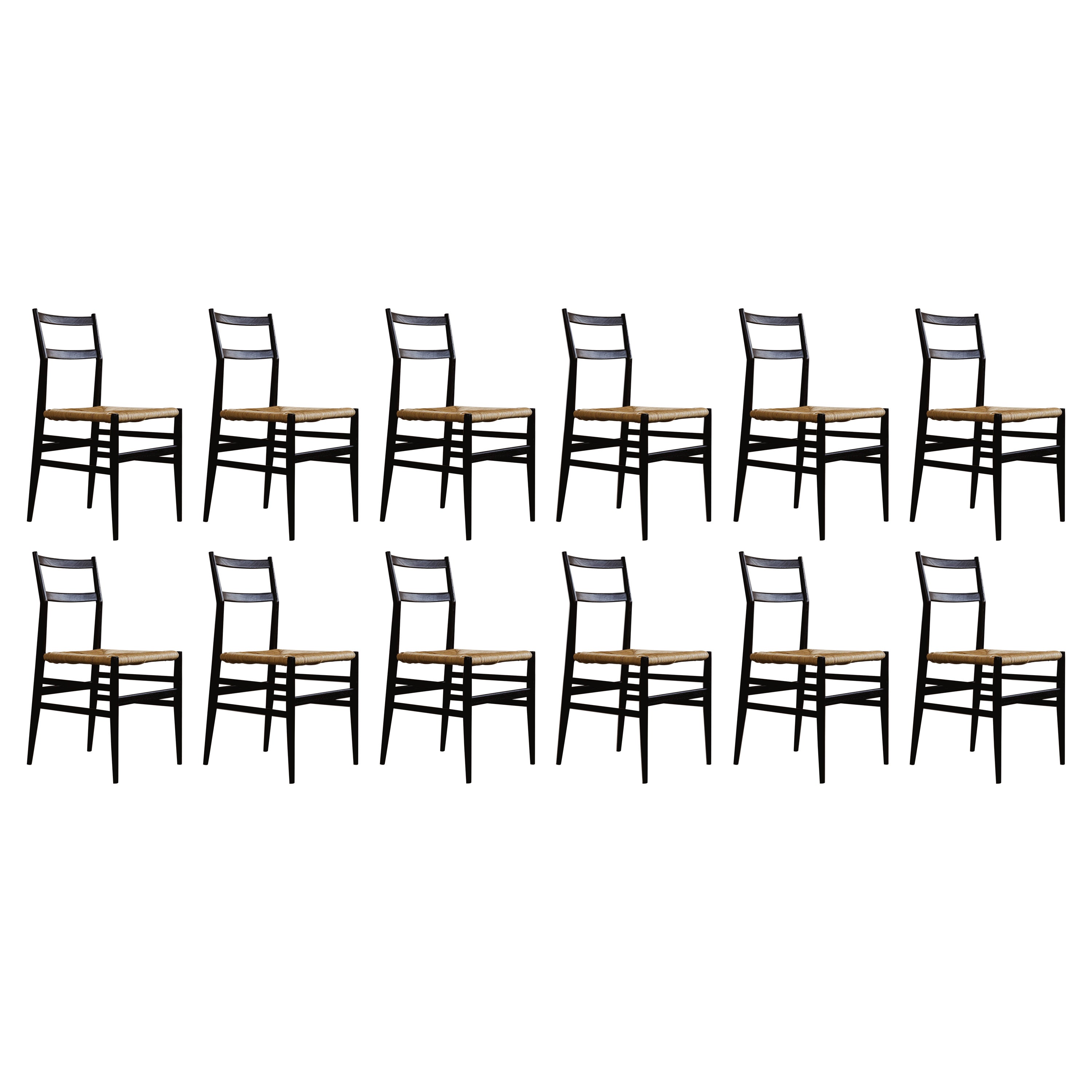 Gio Ponti 646 Sedie da pranzo "Leggera" per Cassina, 1952, Set di 12 in vendita