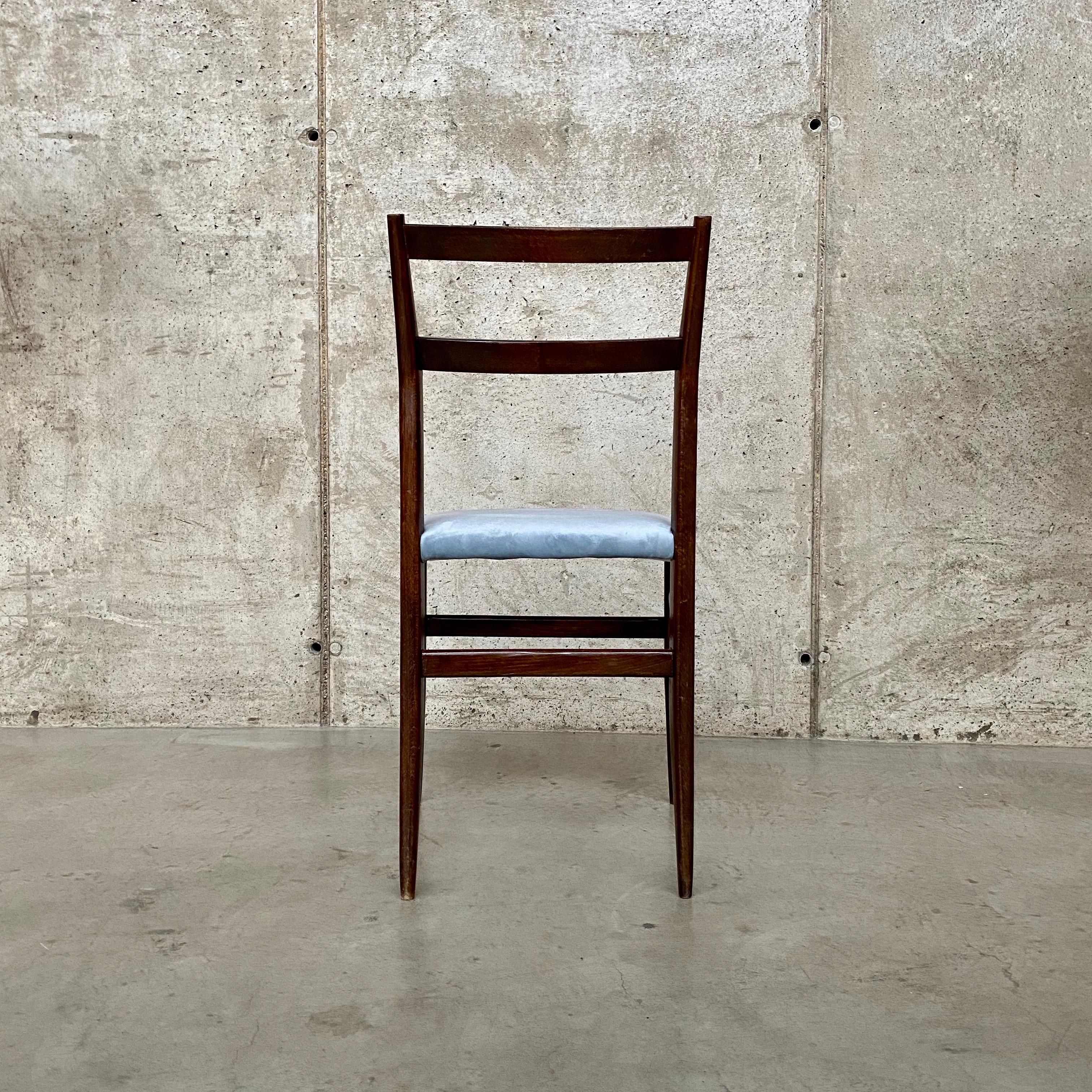 Gio Ponti 646 “Leggera” Dining Chairs for Cassina, 1955, Set of 4 5