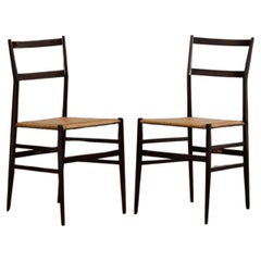 Gio Ponti 699 "Superleggera" per Cassina, 1957, Set di 2 sedie da pranzo