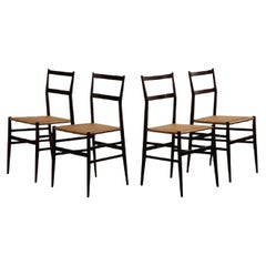 Gio Ponti 699 "Superleggera" per Cassina, 1957, Set di 4 sedie da pranzo