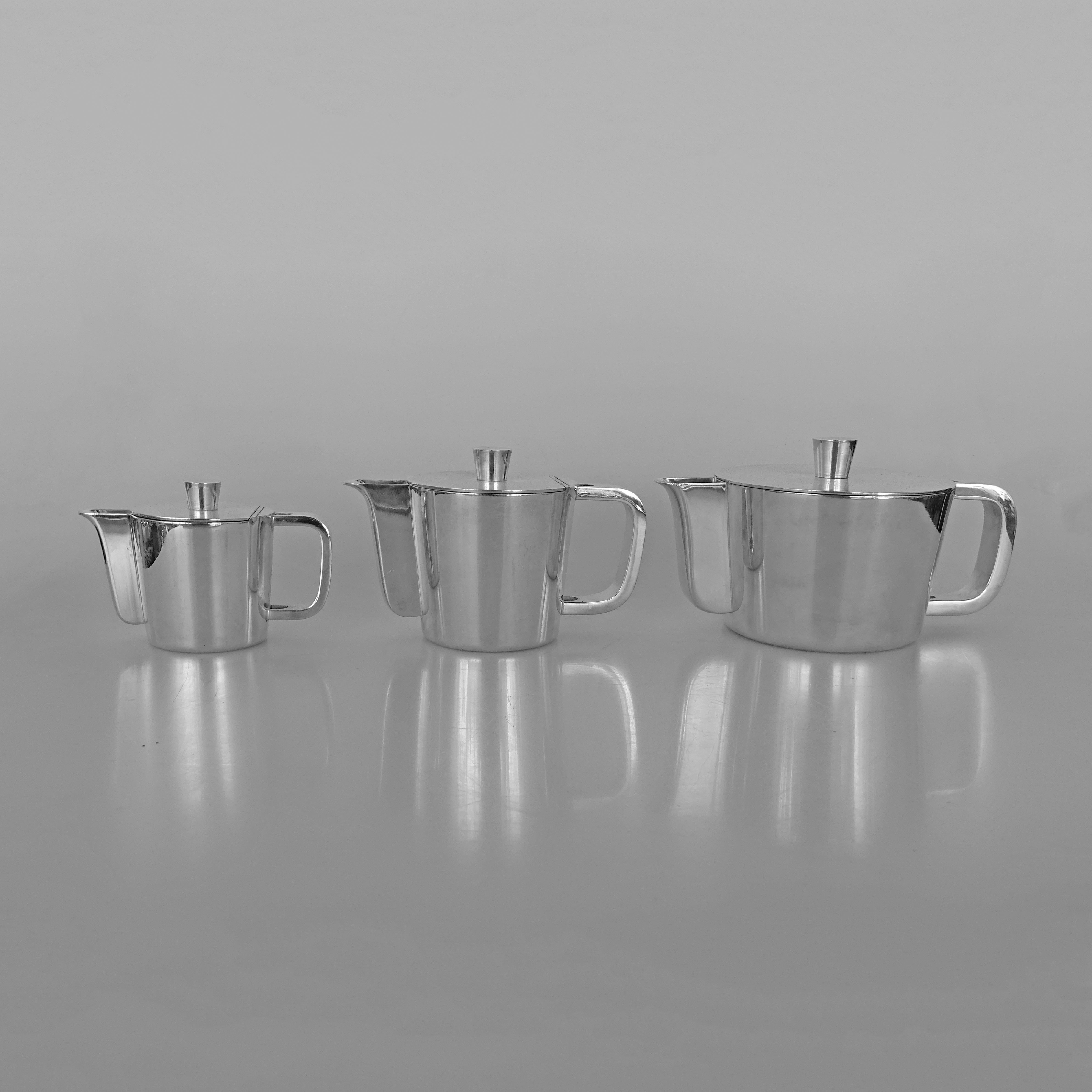 Gio Ponti Alpaca Coffee Set for the Sixth Triennale, Italy, 1930s In Good Condition For Sale In Milan, IT