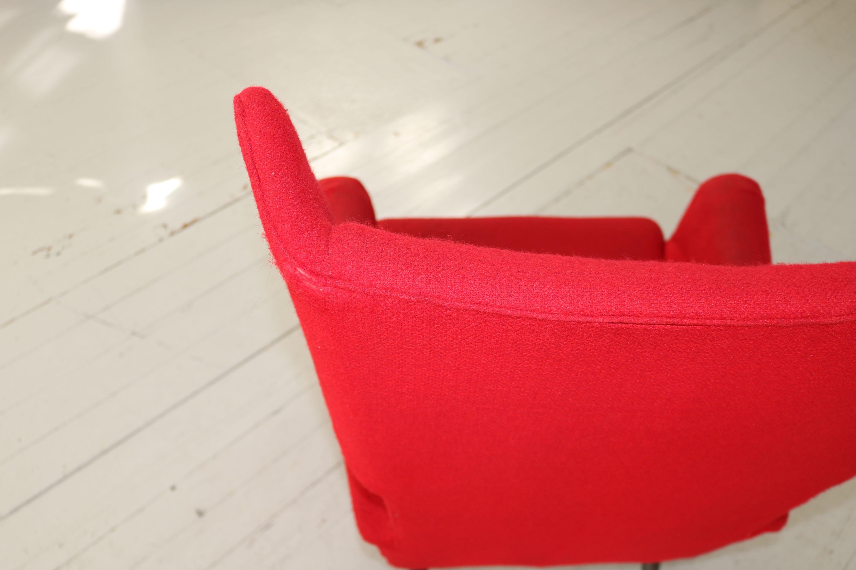 Gio Ponti armchair for Cassina. Mod. ‘820’, Italy 1950, Hotel Royal, Naples. For Sale 11