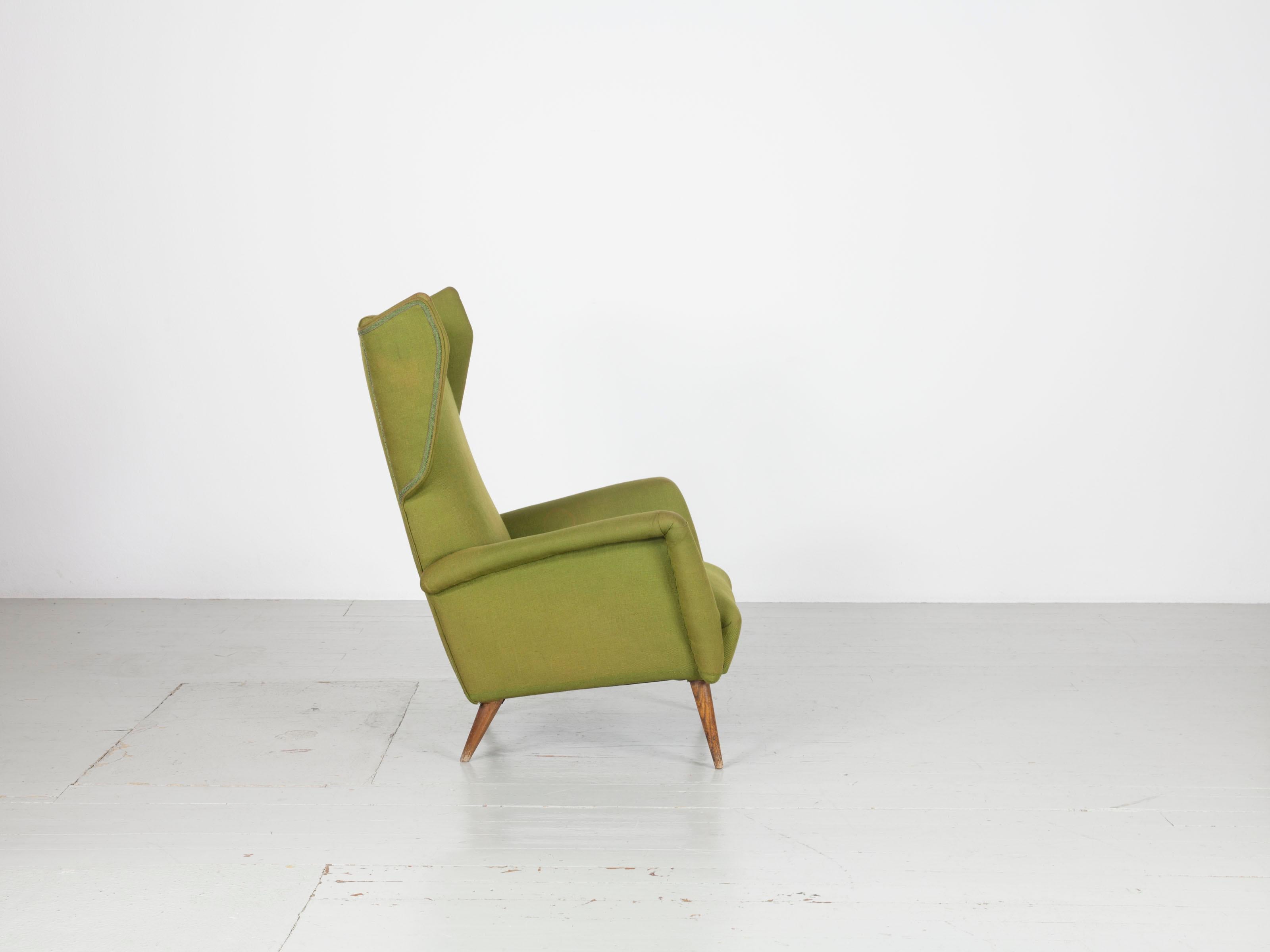 Mid-Century Modern Gio Ponti Armchair for Cassina. Mod. 
