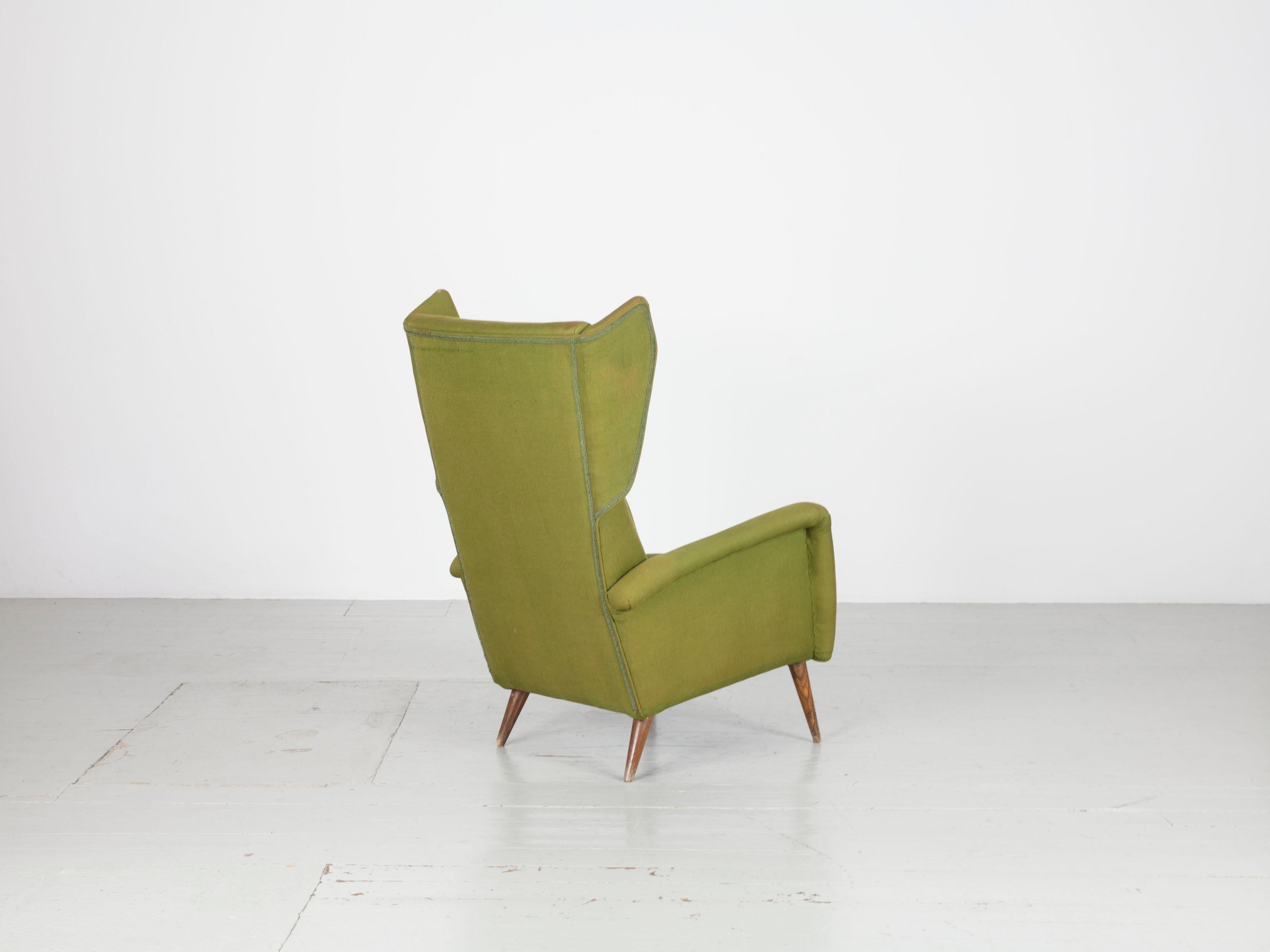 Italian Gio Ponti Armchair for Cassina. Mod. 