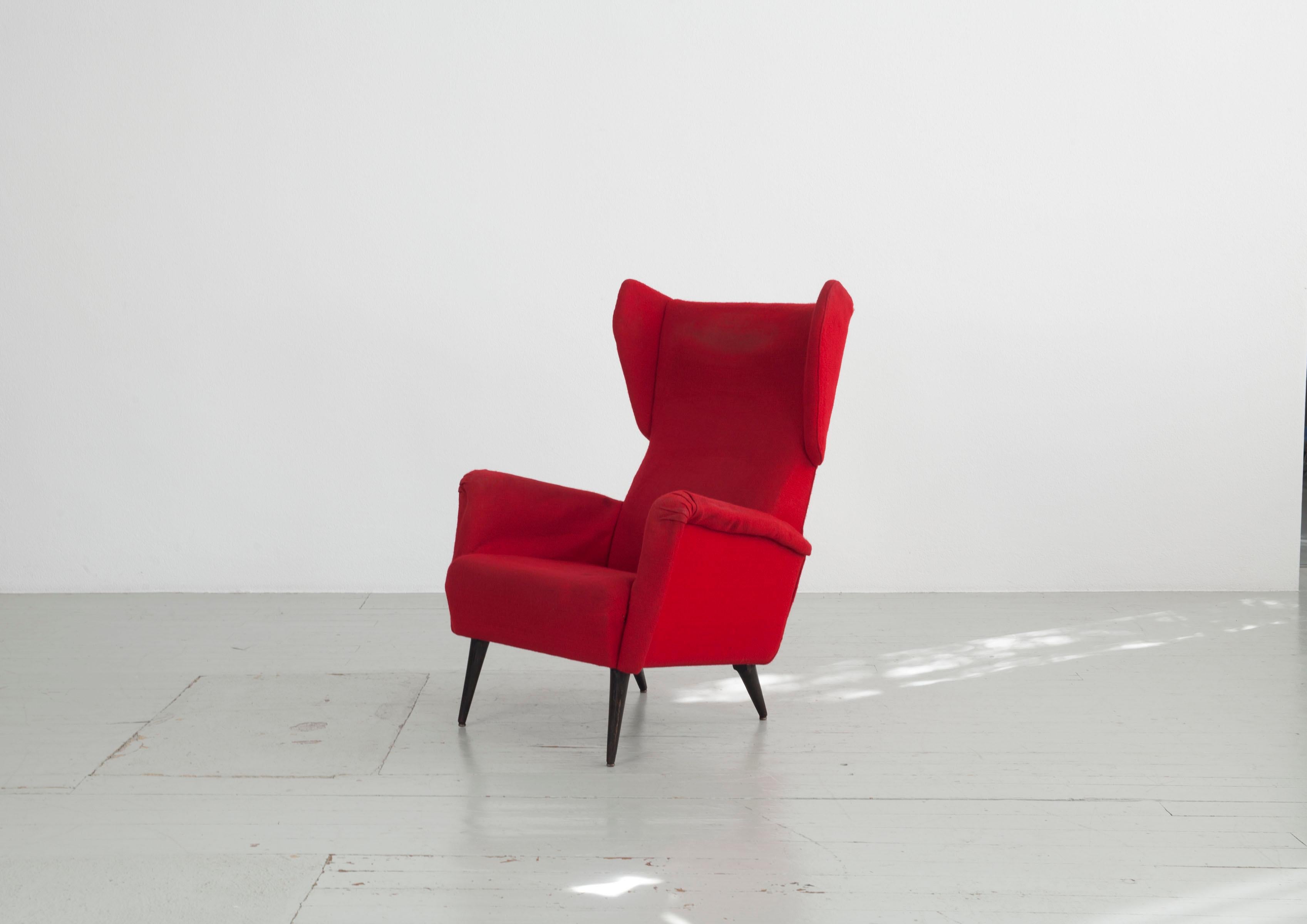 Fabric Gio Ponti armchair for Cassina. Mod. ‘820’, Italy 1950, Hotel Royal, Naples. For Sale