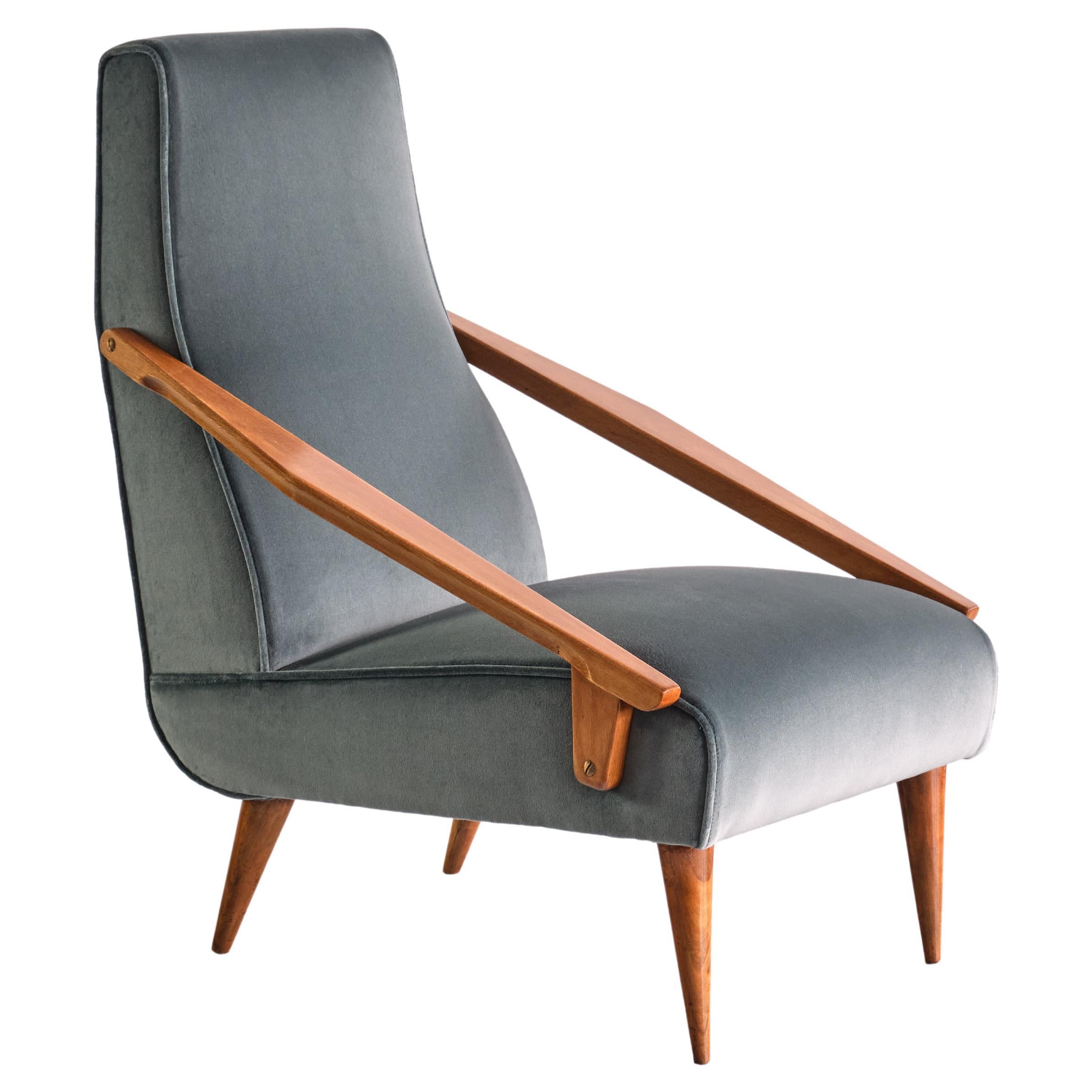 Gio Ponti Armchair in Green Loro Piana Velvet and Ash Wood, Boucher & Fils, 1955