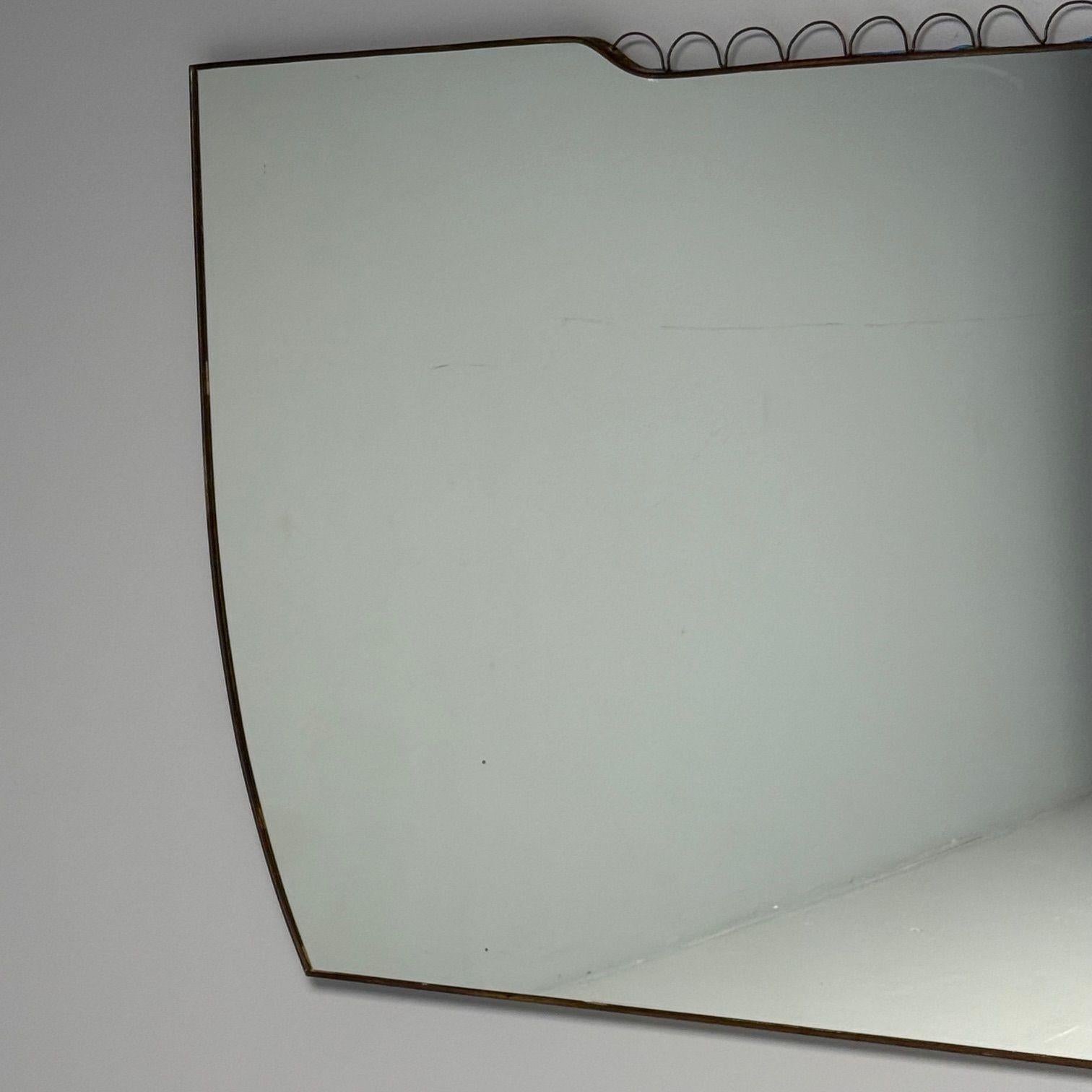 Italiano Gio Ponti Attr, Specchio da parete monumentale, ottone, 1950s in vendita