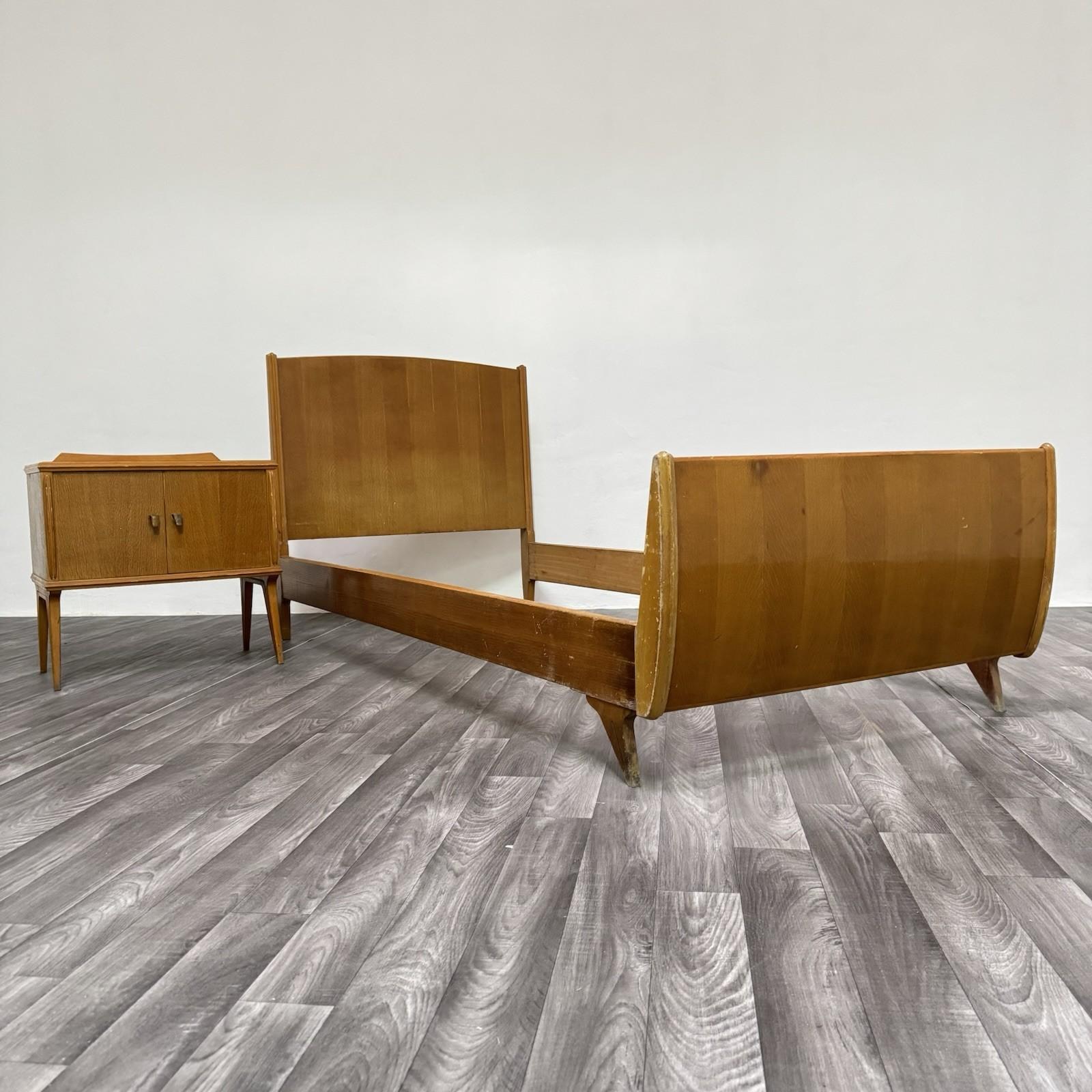 Gio Ponti Attr. Letto Singolo e Comodino Mid-Century Anni 40 Design Modernariato en vente 5