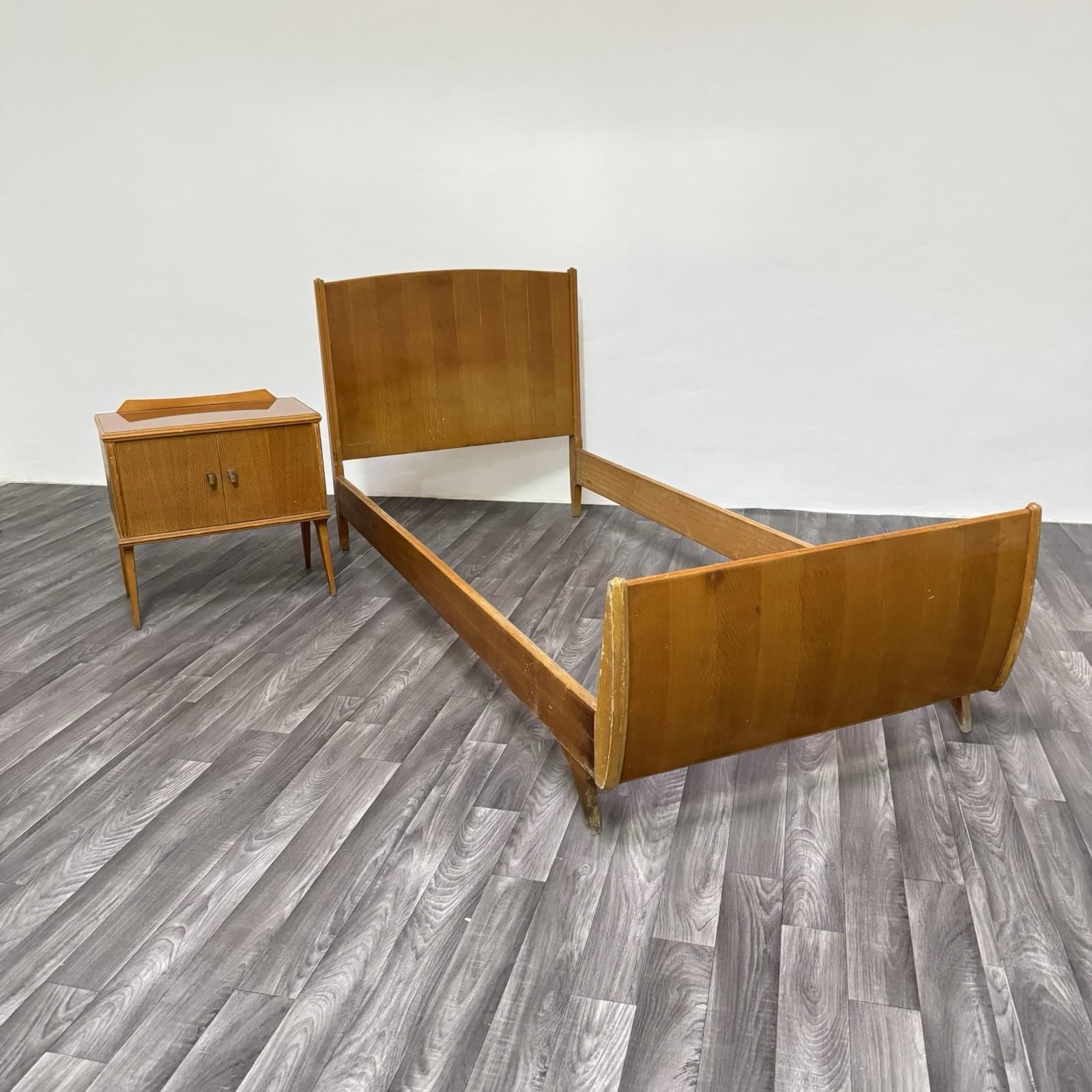 Gio Ponti Attr. Letto Singolo e Comodino Mid-Century Anni 40 Design Modernariato en vente 6