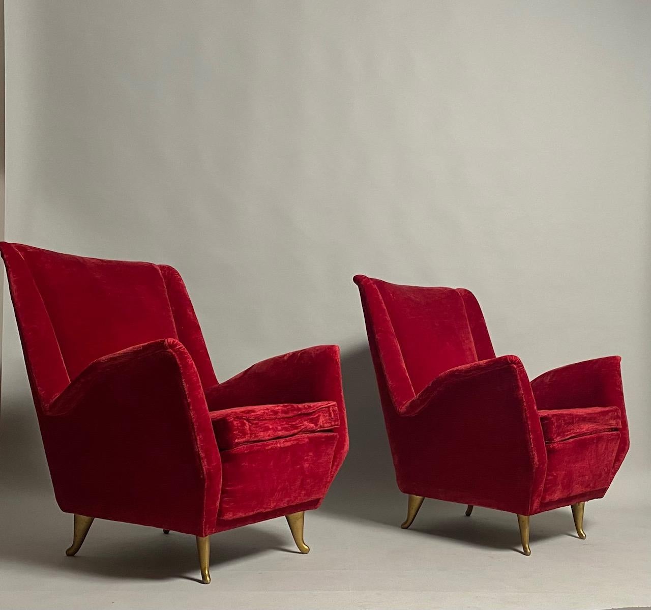 Mid-Century Modern Gio Ponti (Attr.), Set of two Wingback Chairs for I.S.A. Bergamo, Italy, 1950s