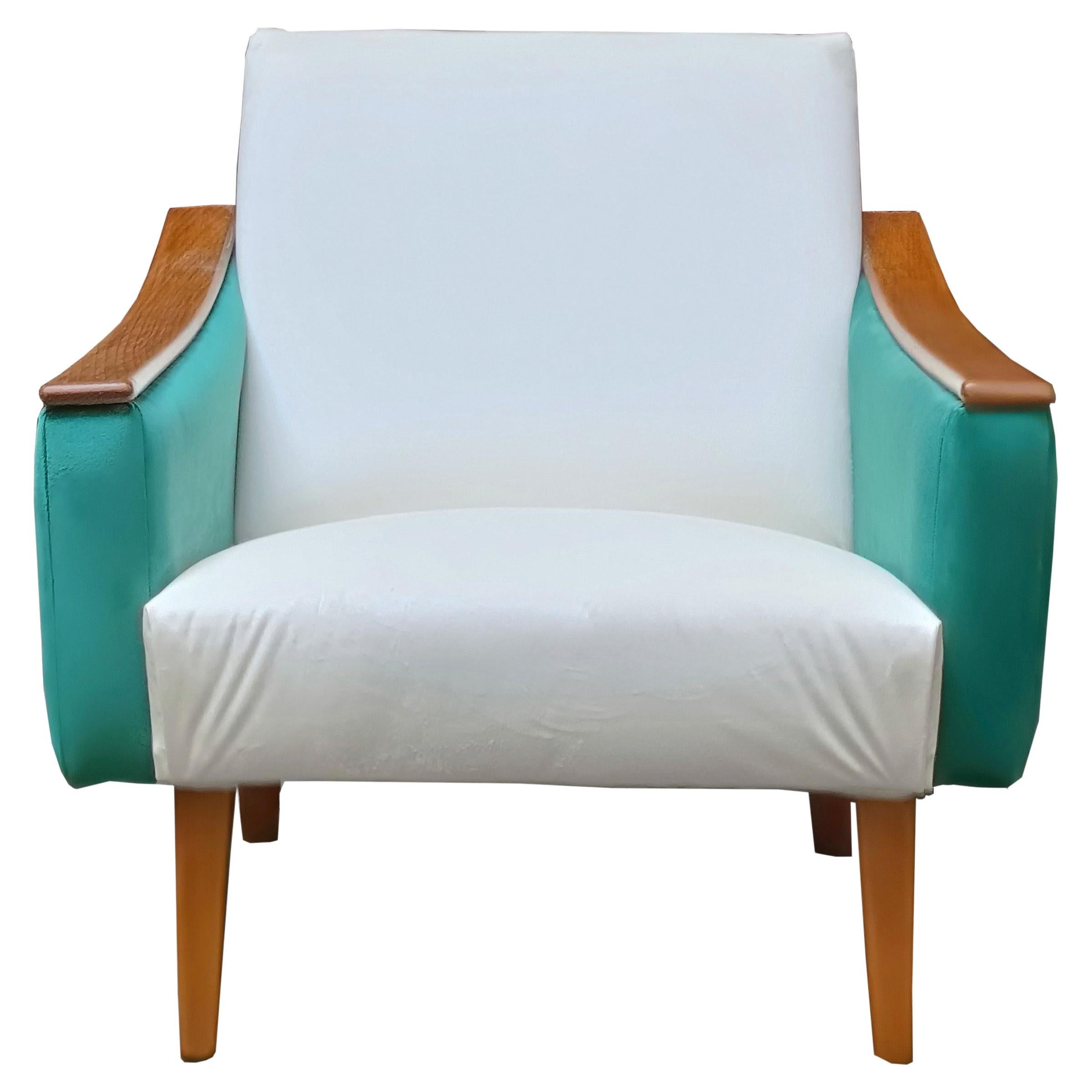 Gio' Ponti Style Sinuous Armchair in White and Green Fabric, Italy 1960s