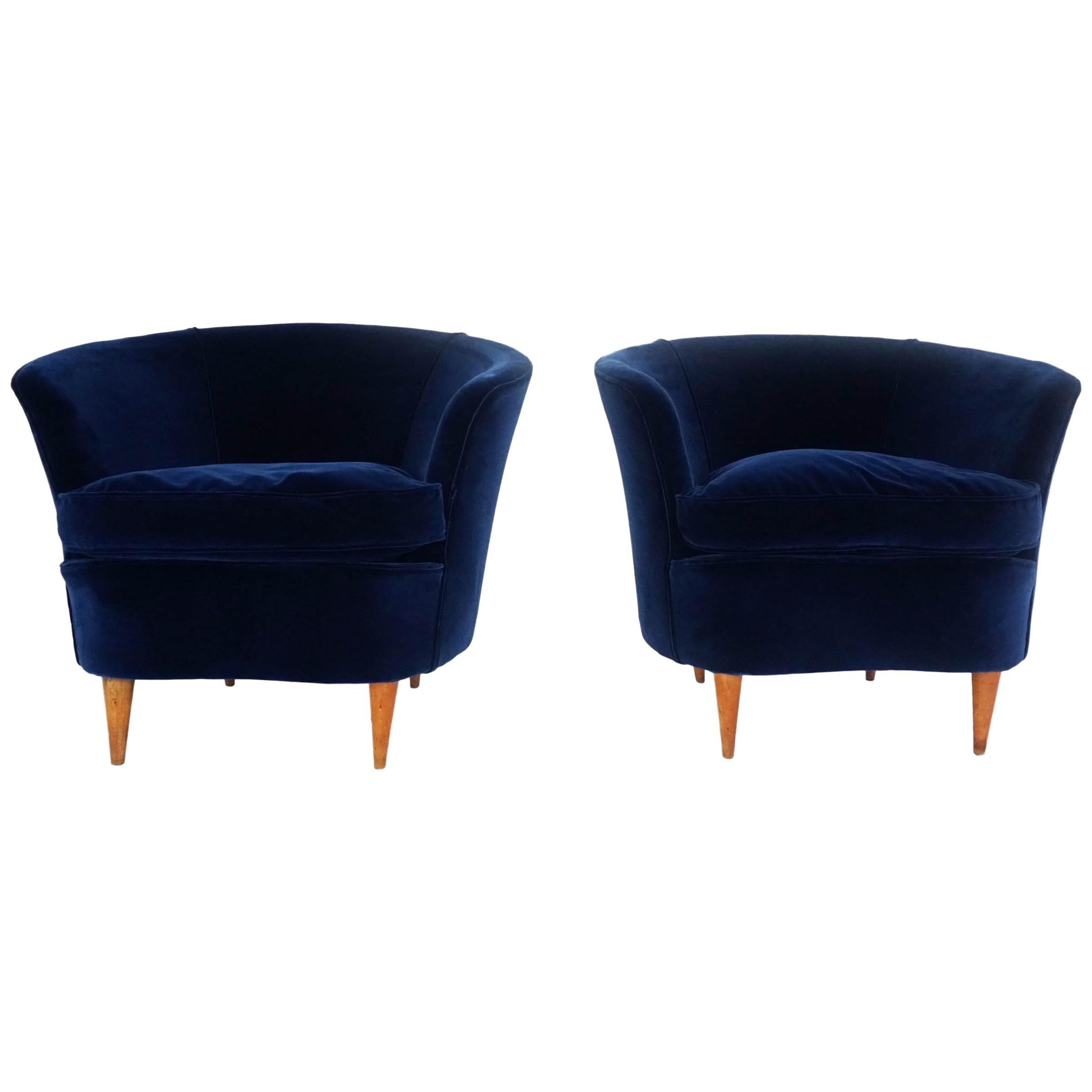 Gio Ponti Attributed, Pair of Cozy 'Shell' Armchairs