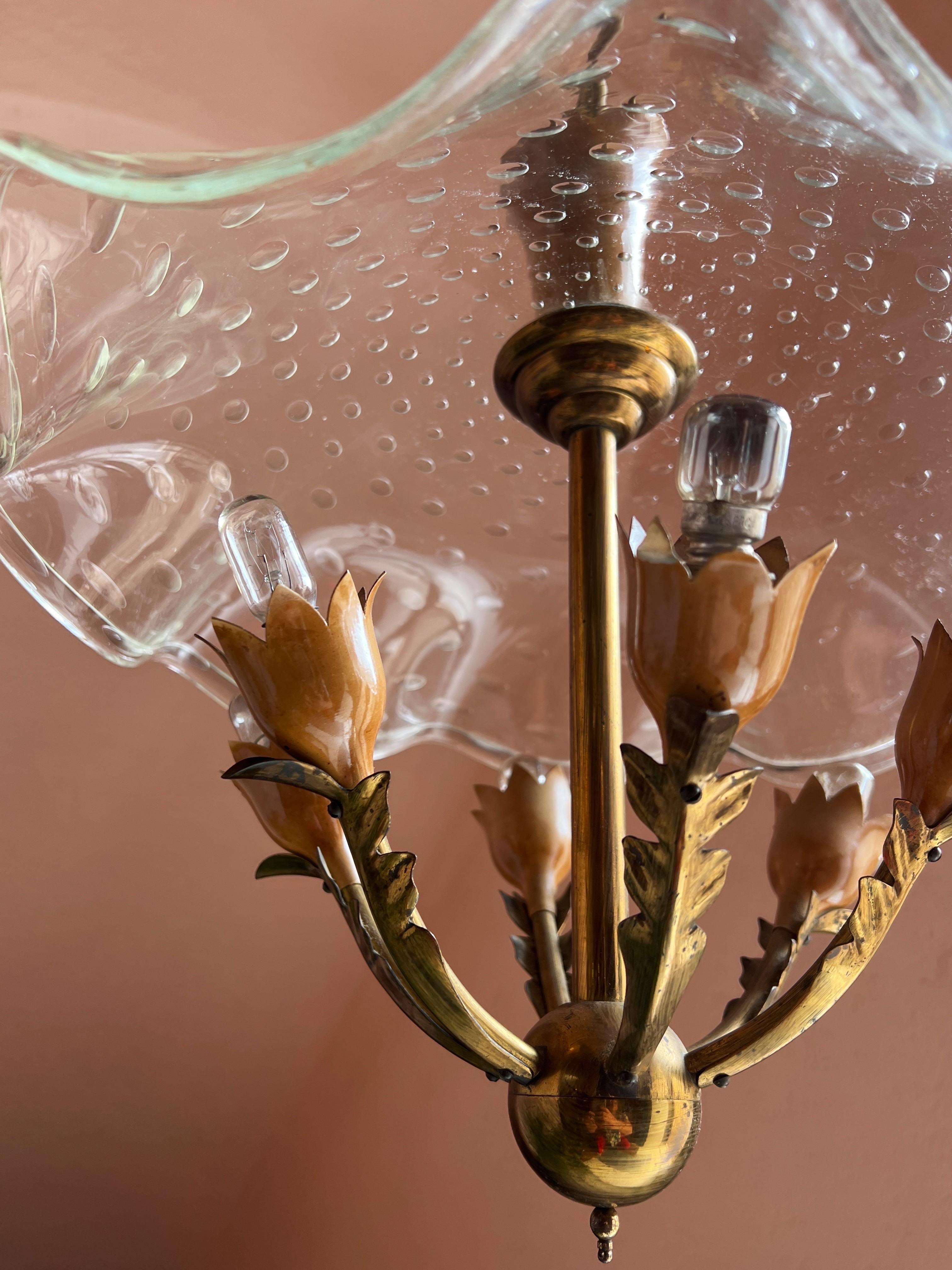 Gio Ponti (attributed to), chandelier with brass structure and murano glass hat  In Good Condition For Sale In Palermo, PA
