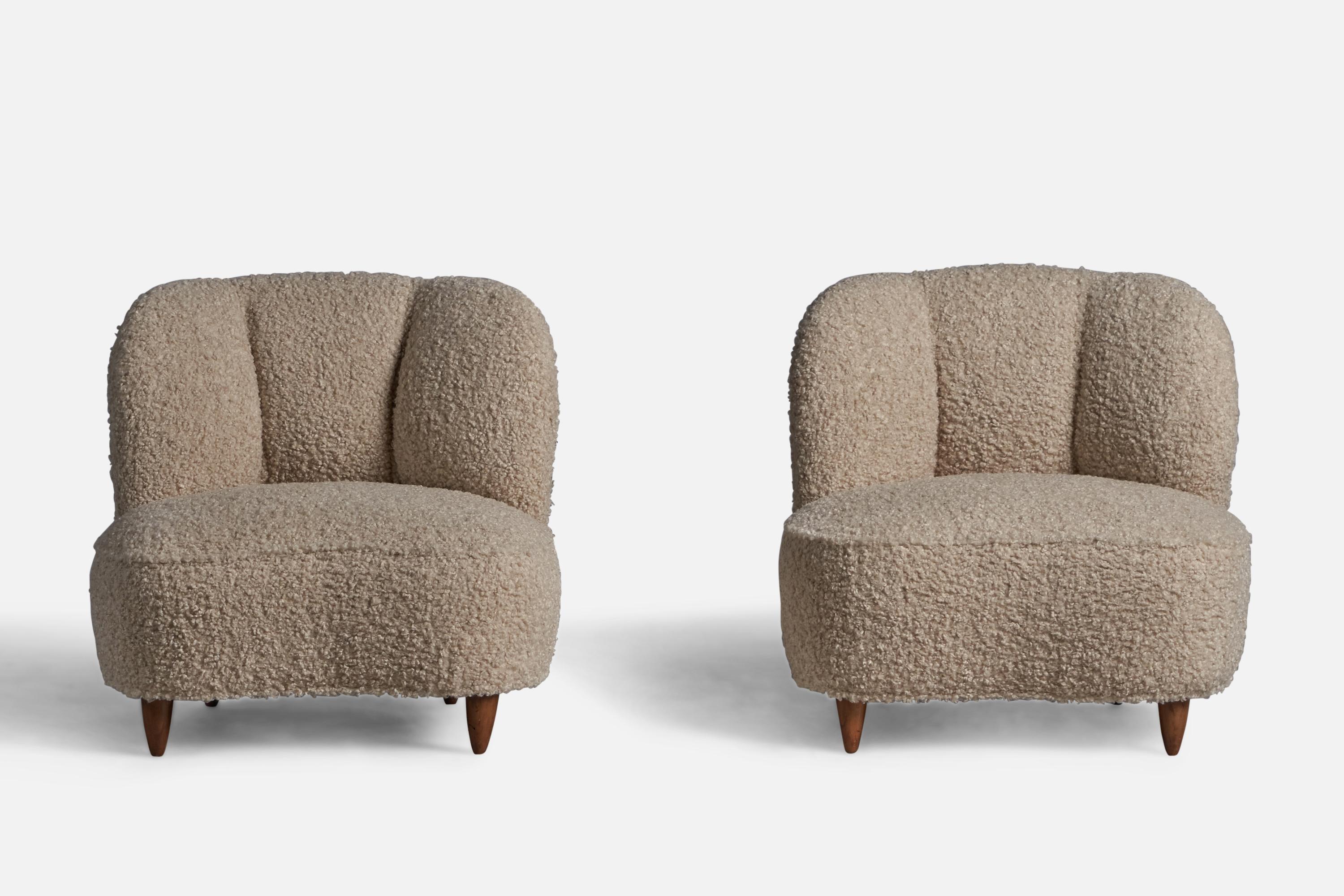 Organic Modern Gio Ponti Attribution, Small Slipper Chairs, Fabric, Walnut, Italy, 1940s