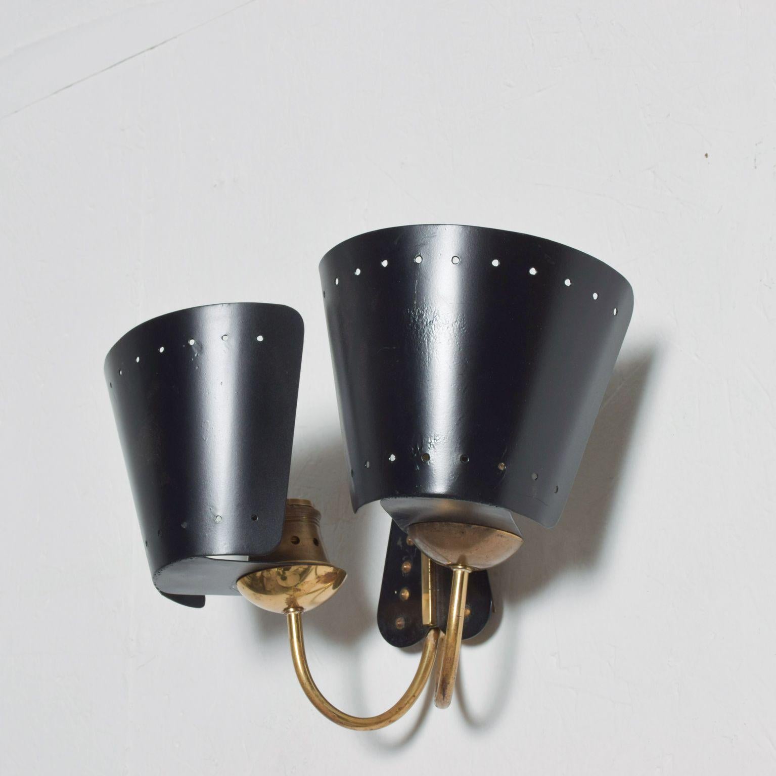 Gio Ponti Black Italian Double Wall Sconce Modern Vintage, Italy, 1950s In Good Condition In Chula Vista, CA