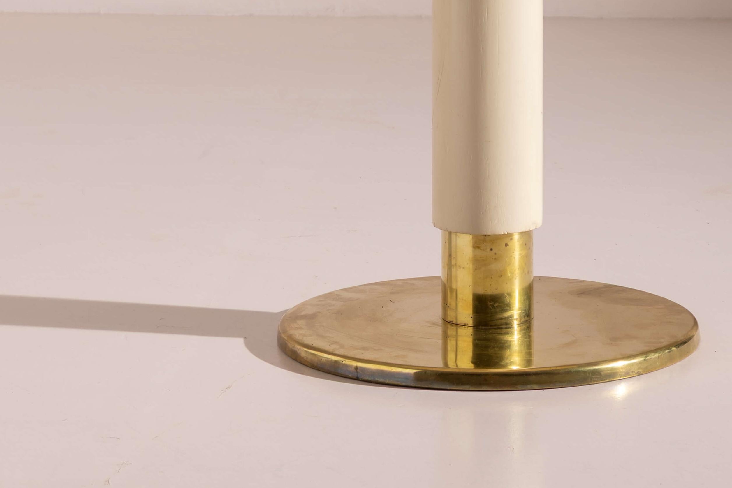 Mid-Century moderno Gio Ponti brass, wood, and linoleum side table for the Oceania ship, Italy, 1952 in vendita