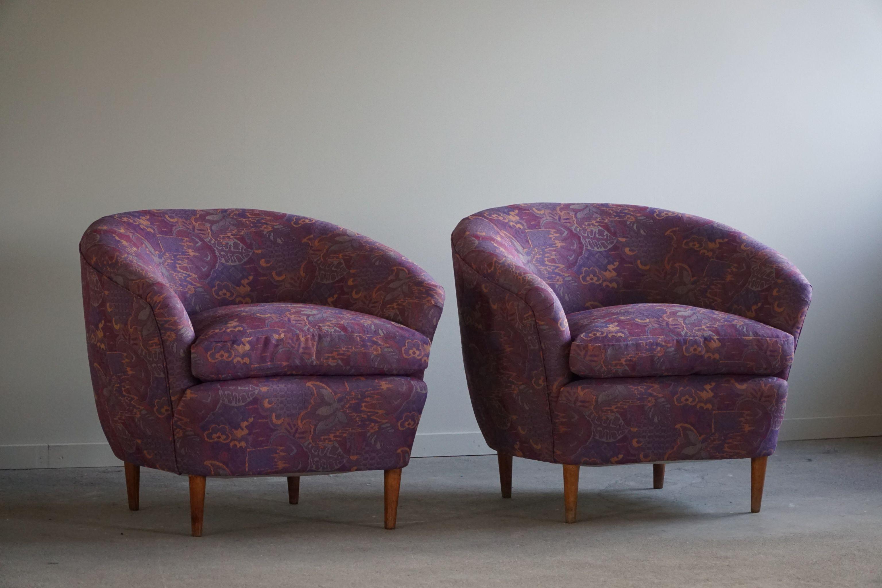 Gio Ponti, Casa E Giardino, a Pair of Lounge Chairs, Reupholstered, 1940s For Sale 5