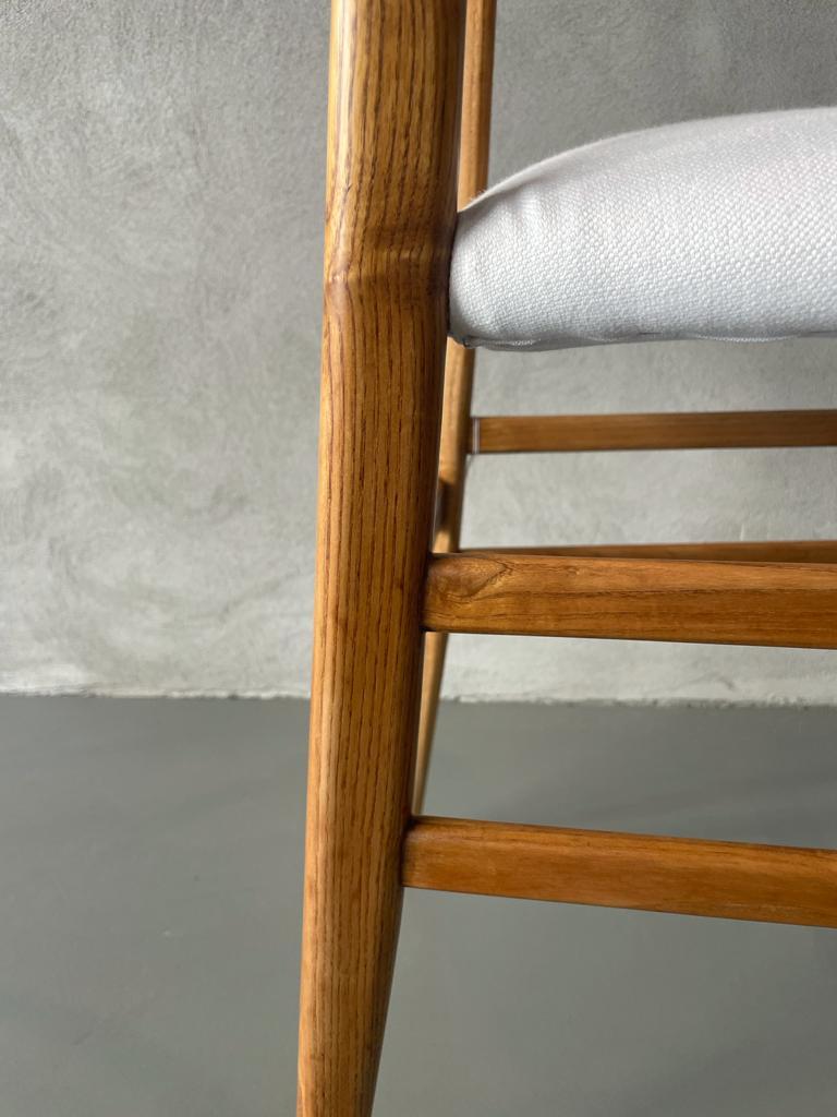 Italian Gio Ponti Cassina Mod. 646 Leggera Chair Ash Wood White Padded Fabric Italy 1952