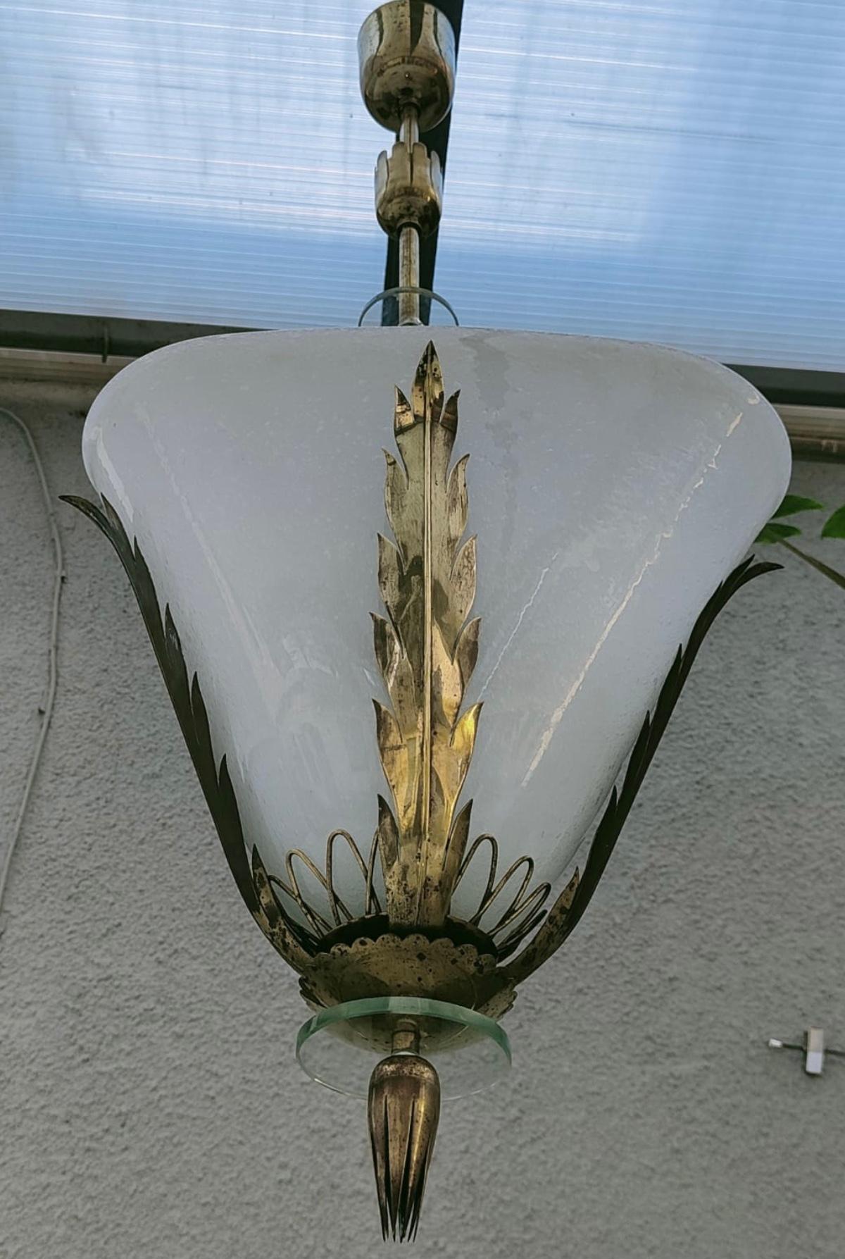 Gio’ Ponti Chandelier Brass Murano Pulegoso Glass, 1940, Italy In Good Condition For Sale In Milano, IT